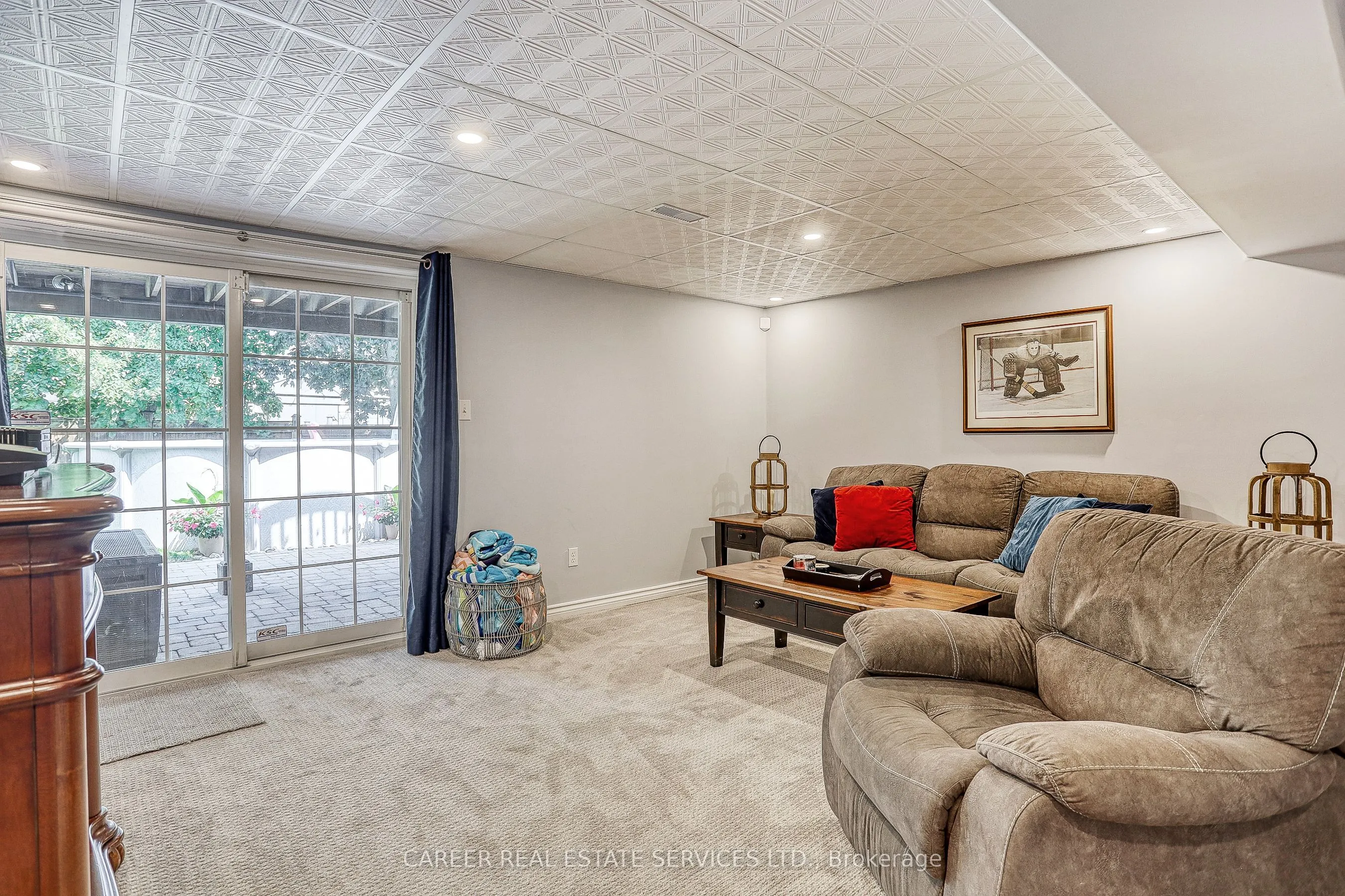 1091 Trail Valley Drive