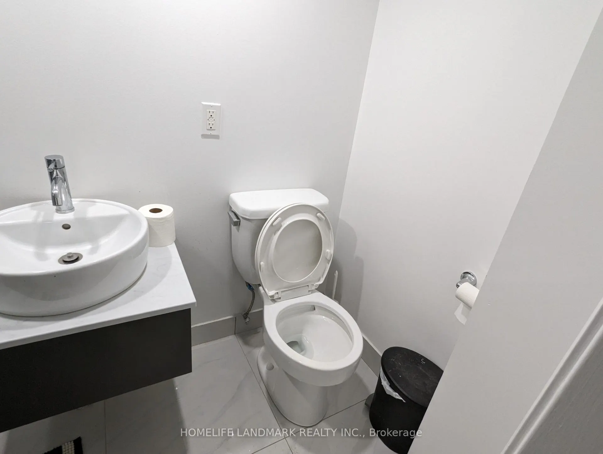 168 Lynnbrook (Lower Level) Drive
