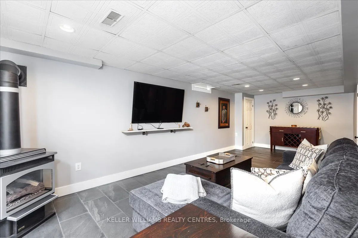 875 Knotwood Court