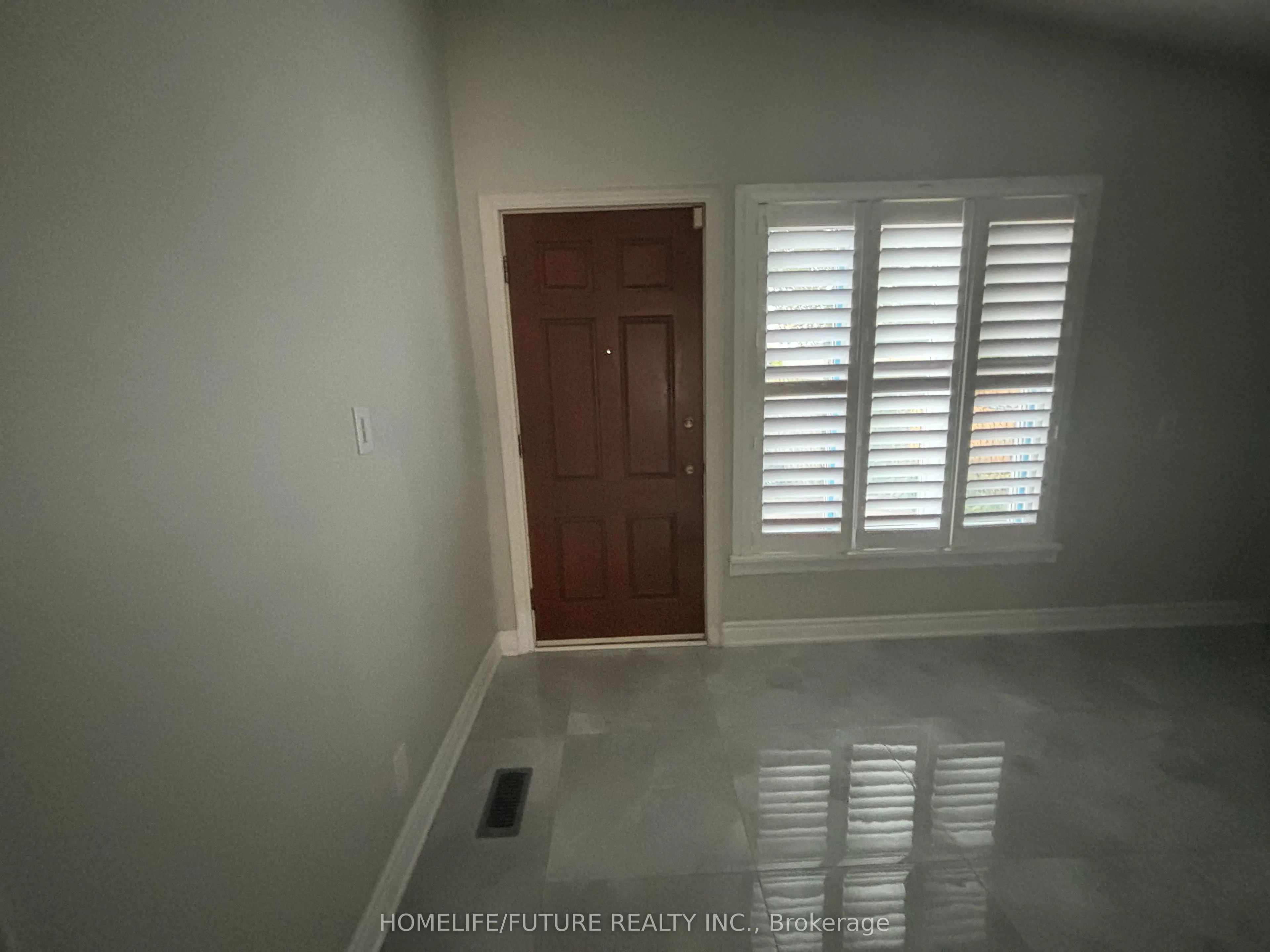 87 Pandora Circle