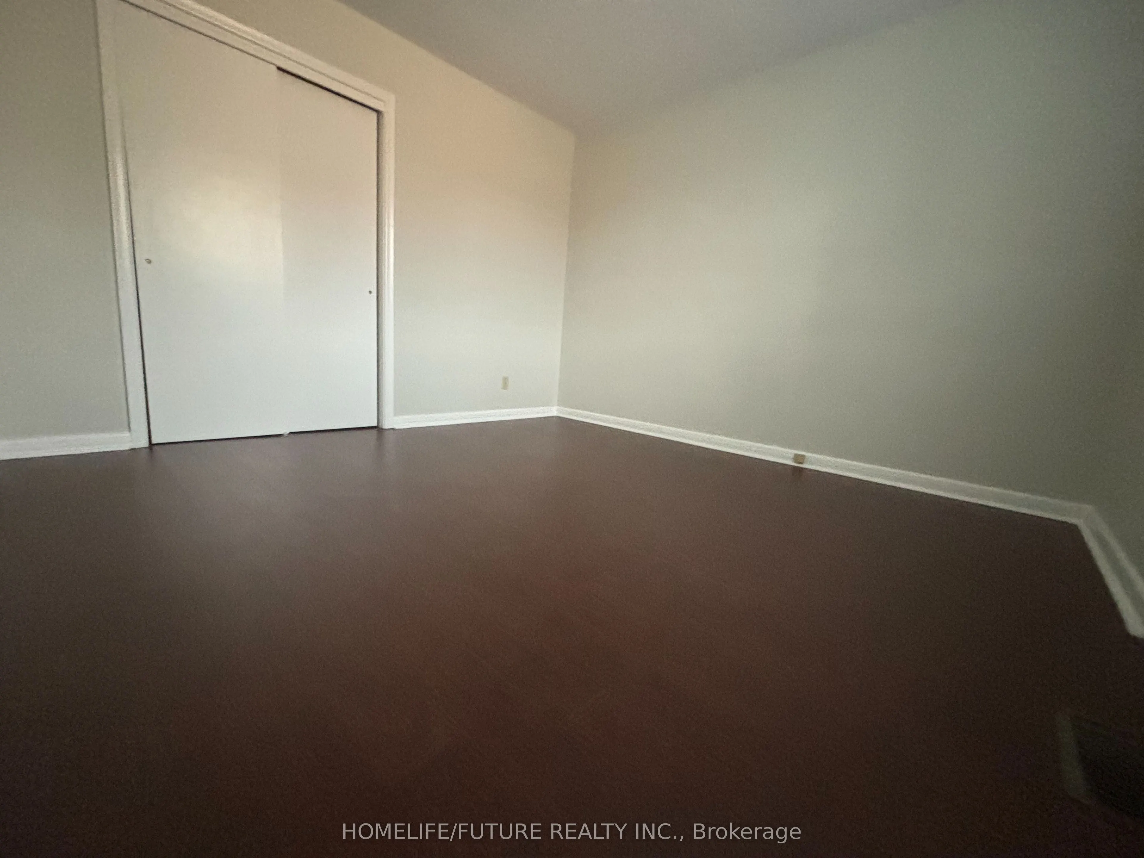 87 Pandora Circle