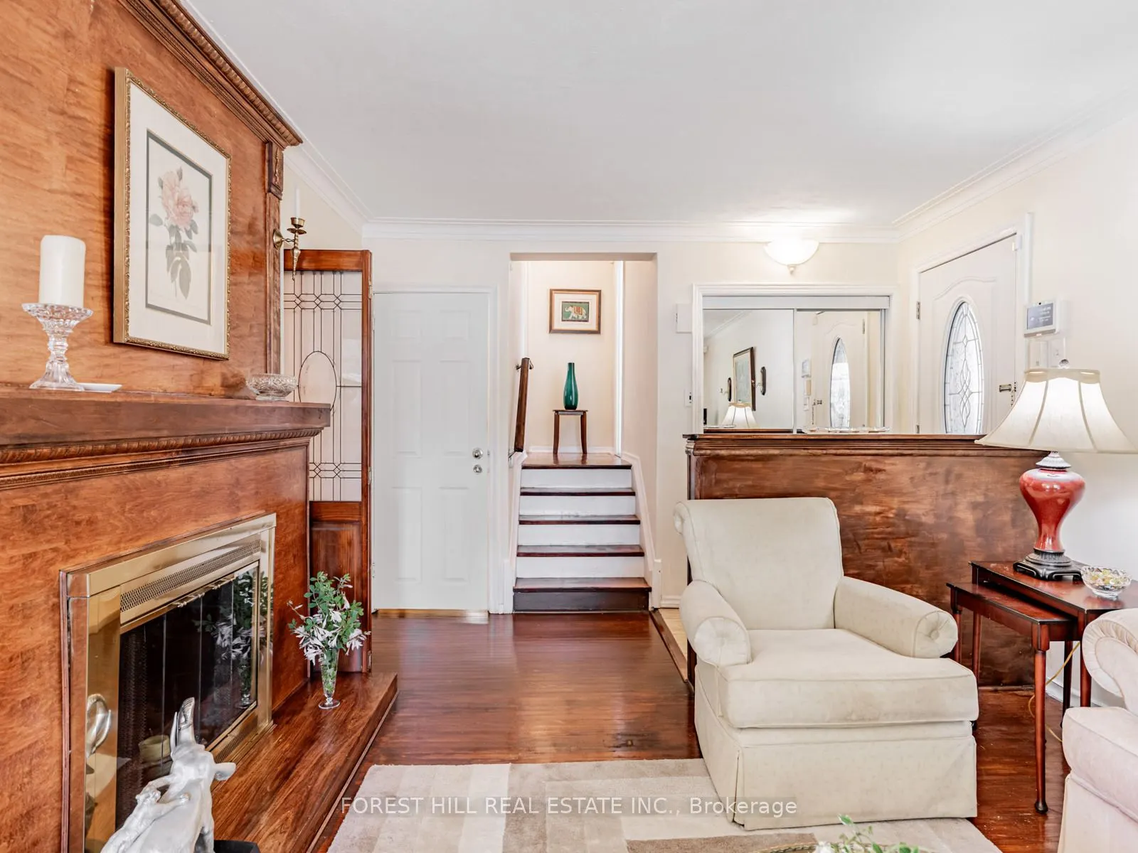 27 Fitzgibbon Avenue