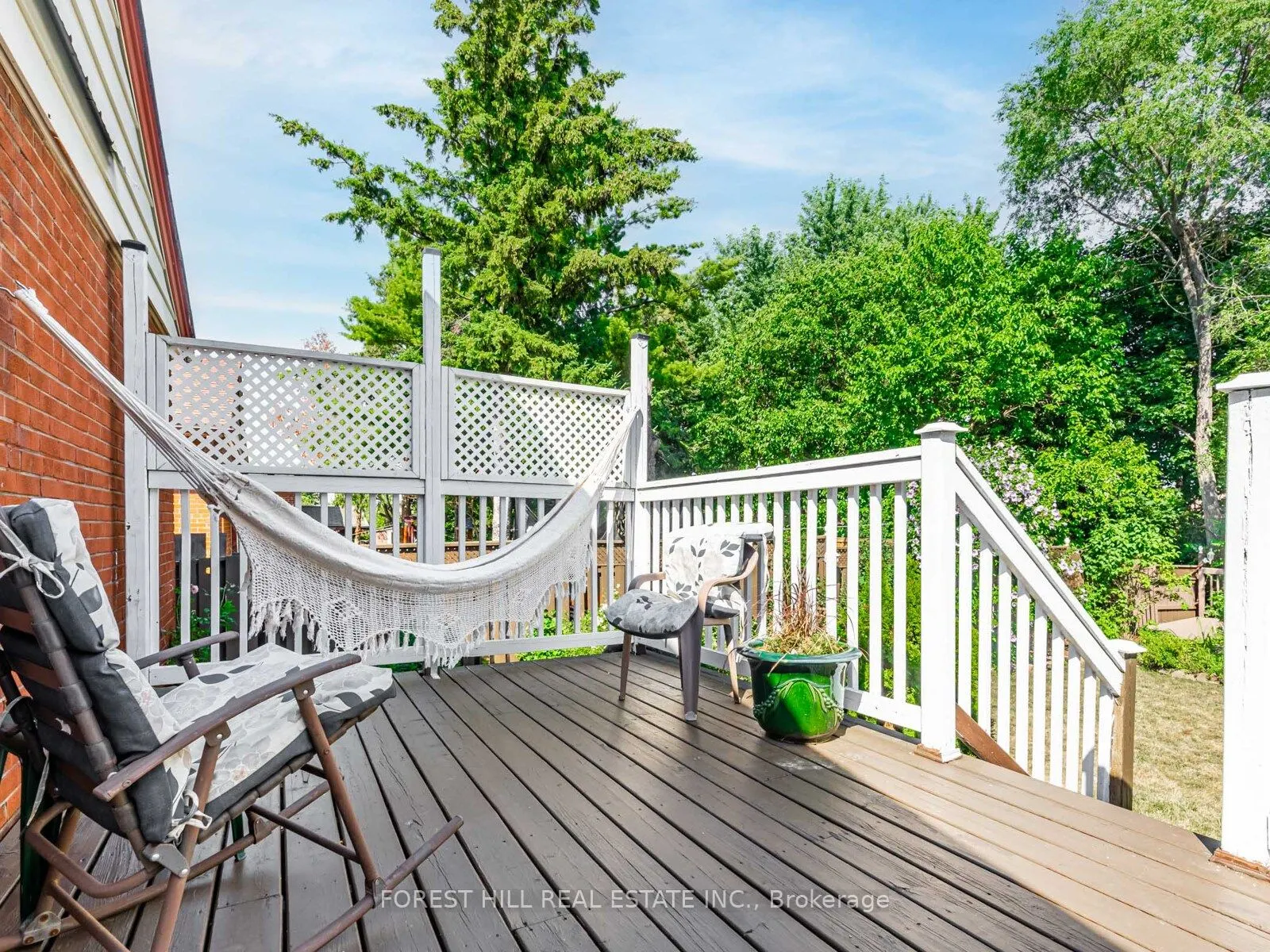 27 Fitzgibbon Avenue