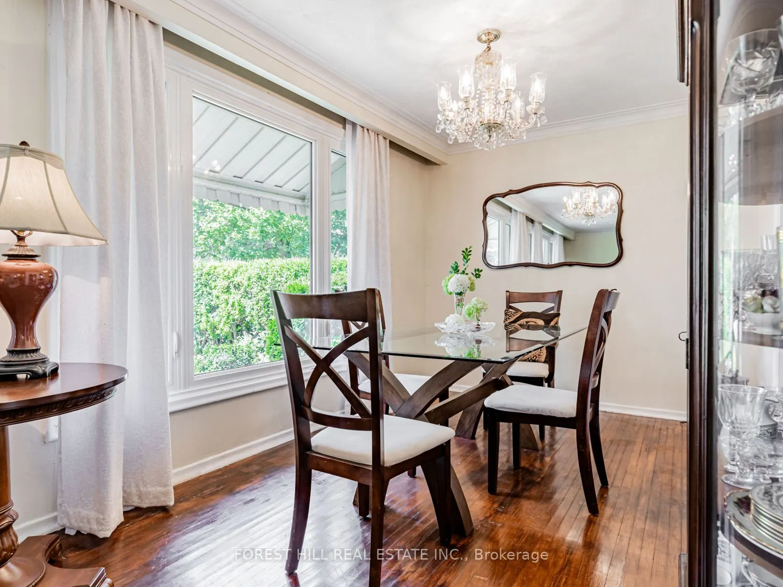 27 Fitzgibbon Avenue