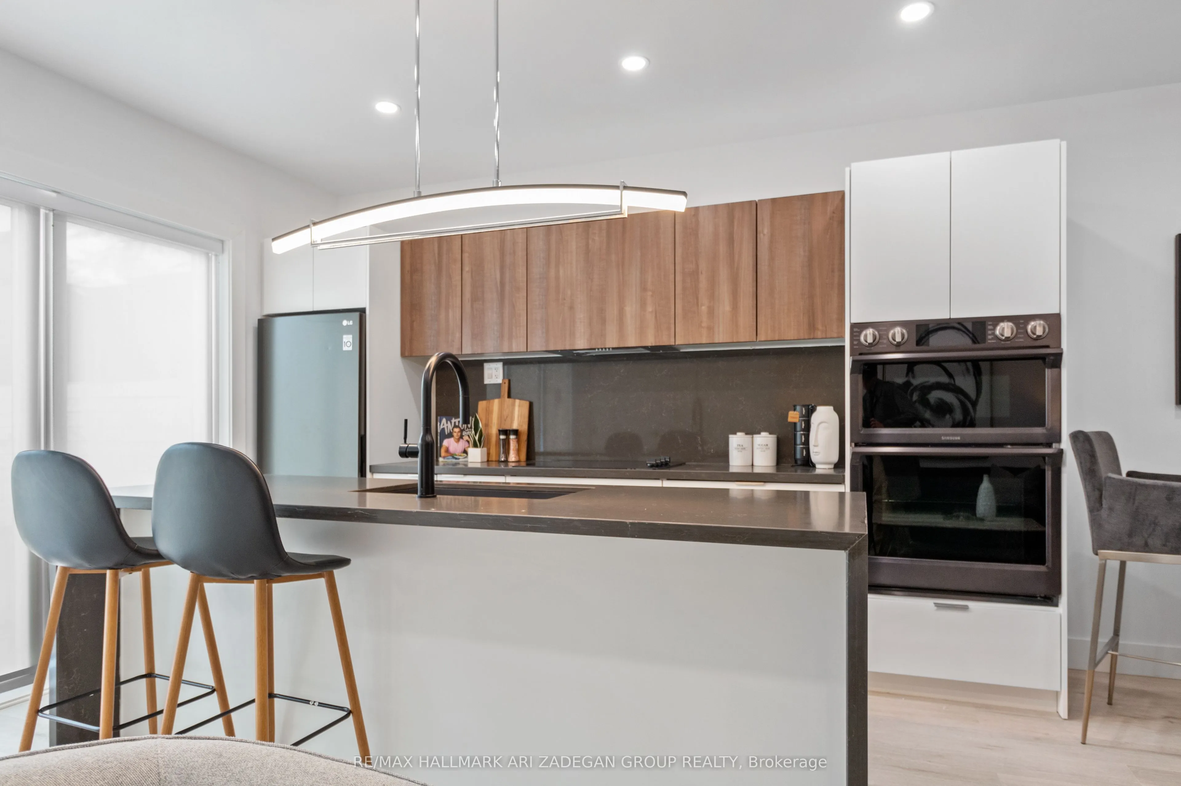 16 Minto Street, #1