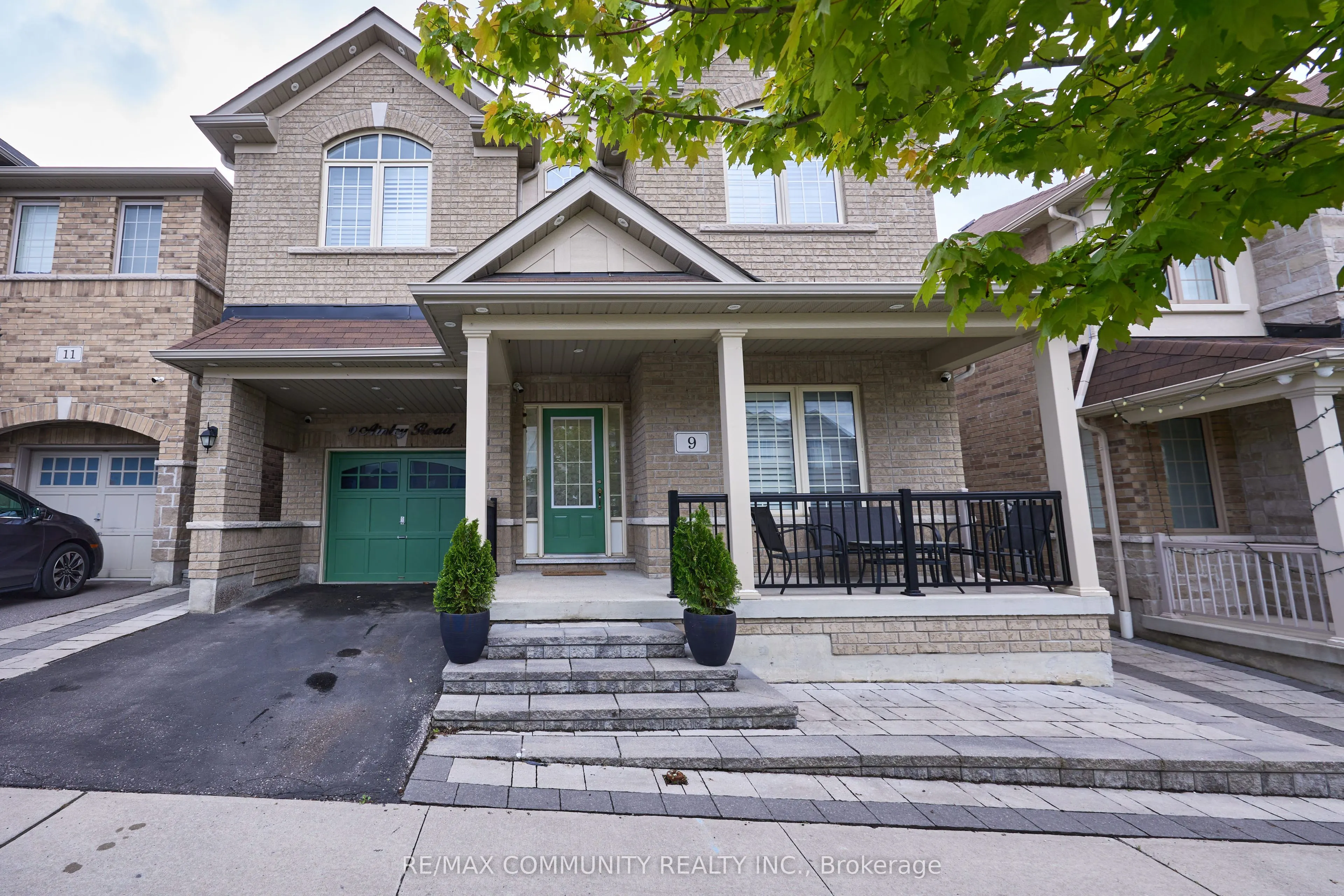 9 Ainley Road