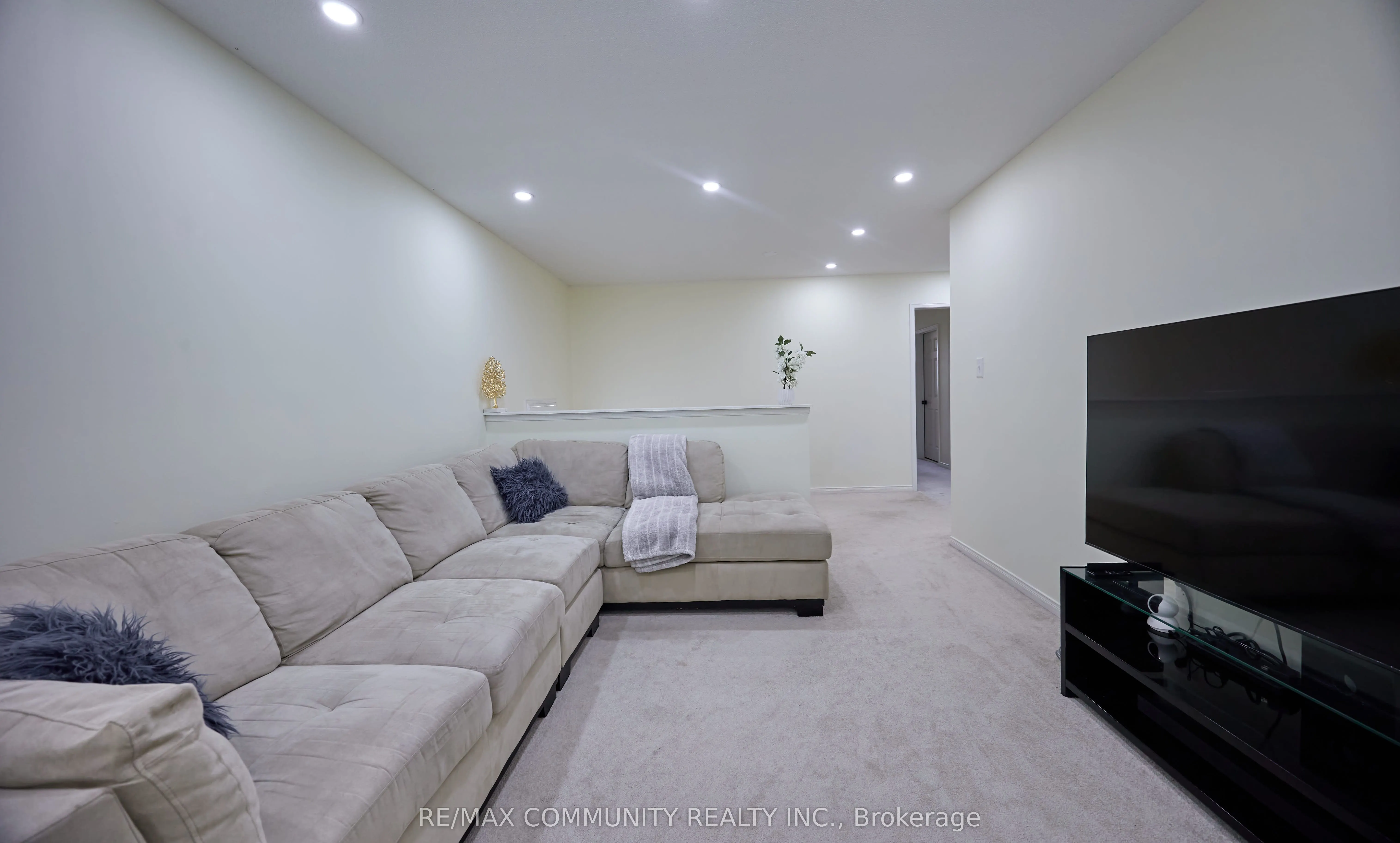 9 Ainley Road