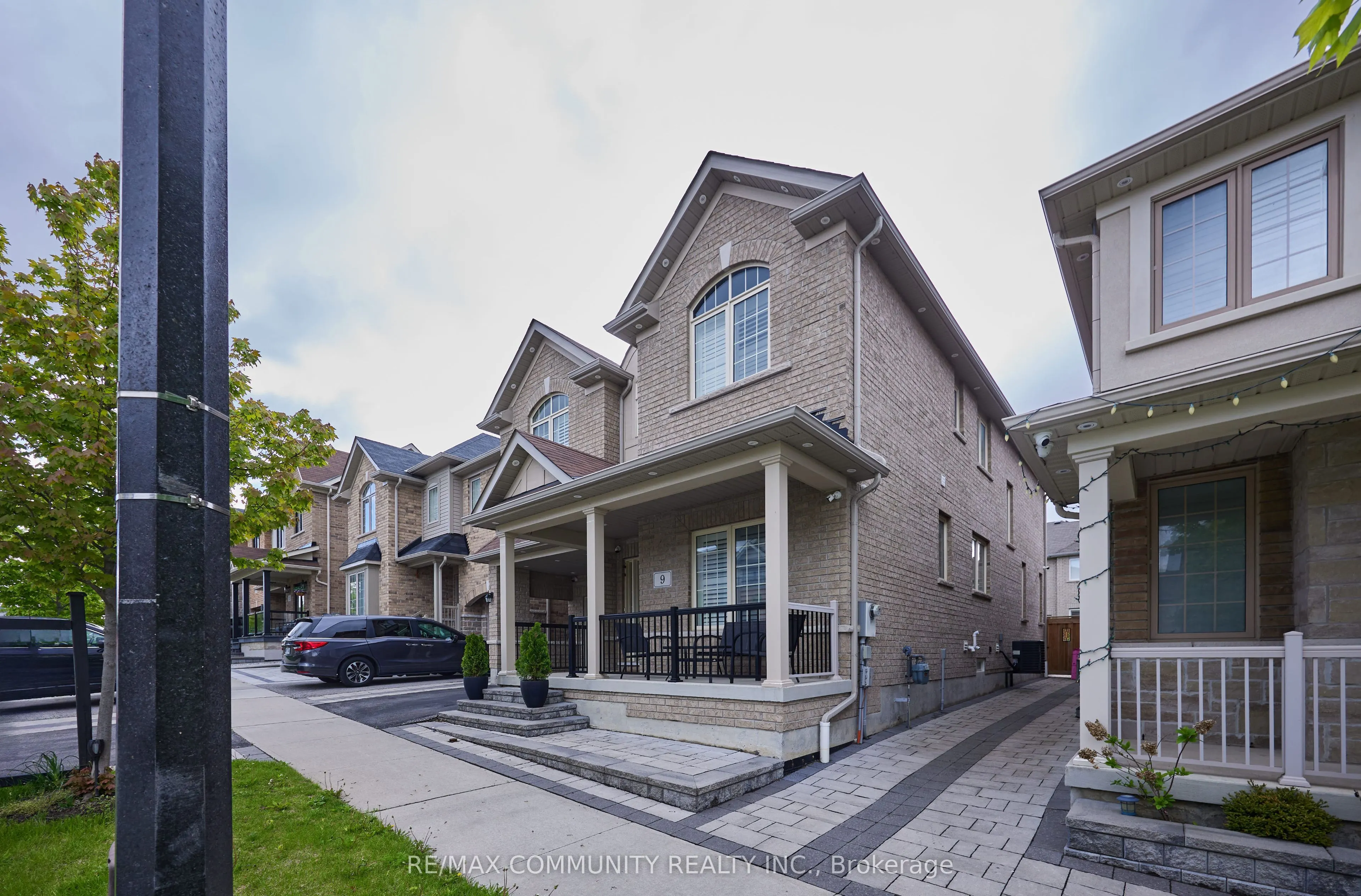 9 Ainley Road
