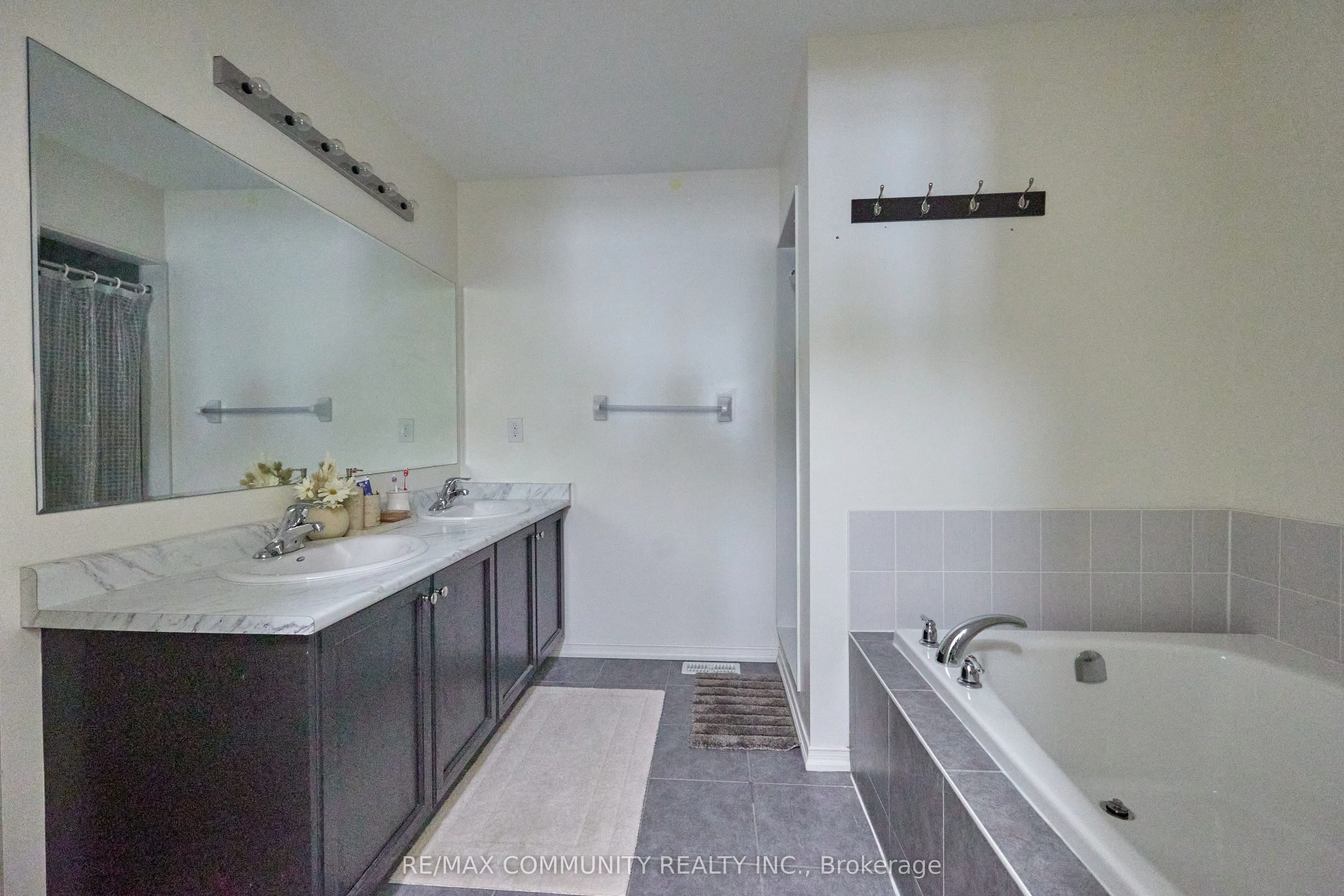 9 Ainley Road