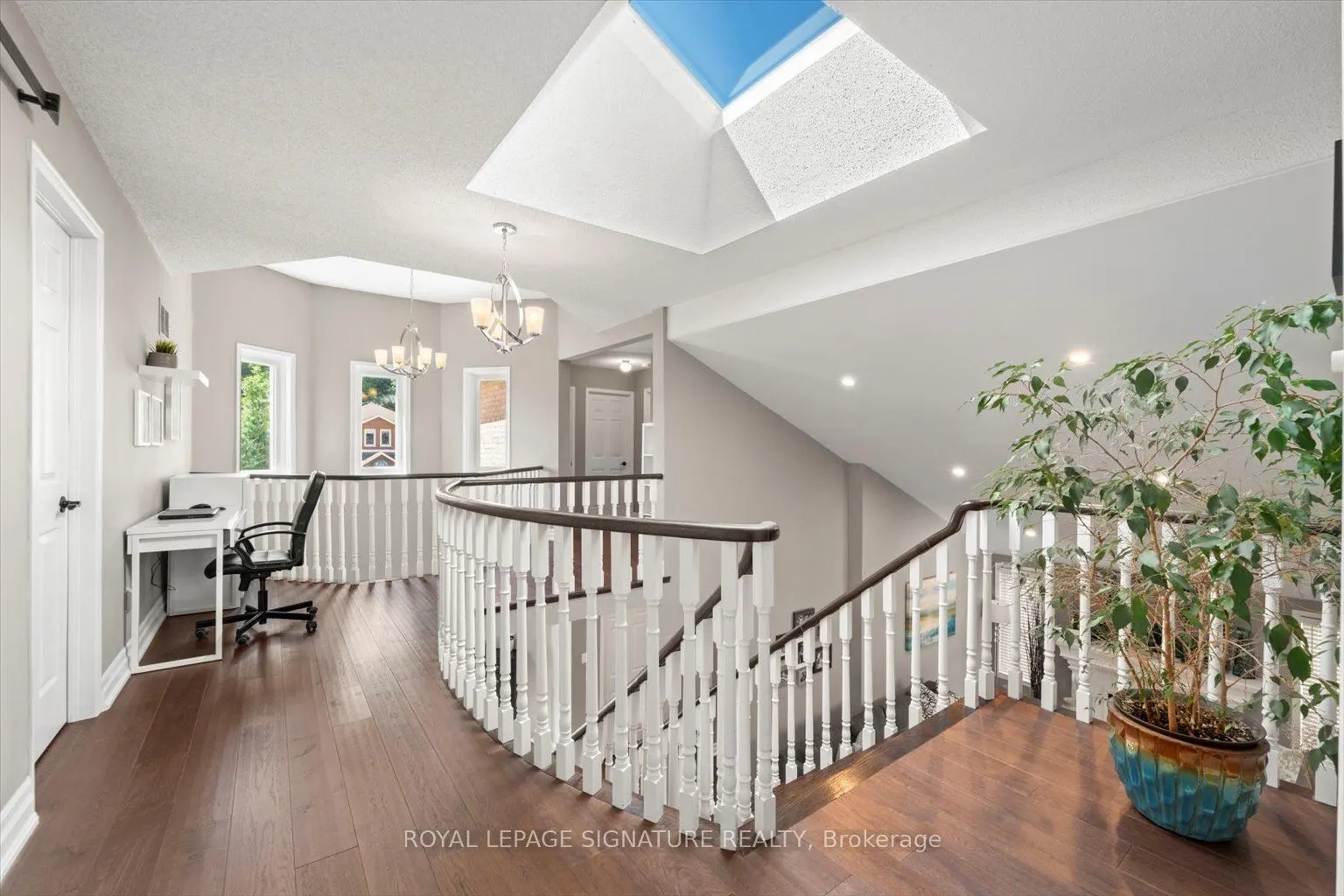 6 Mapleglen Court