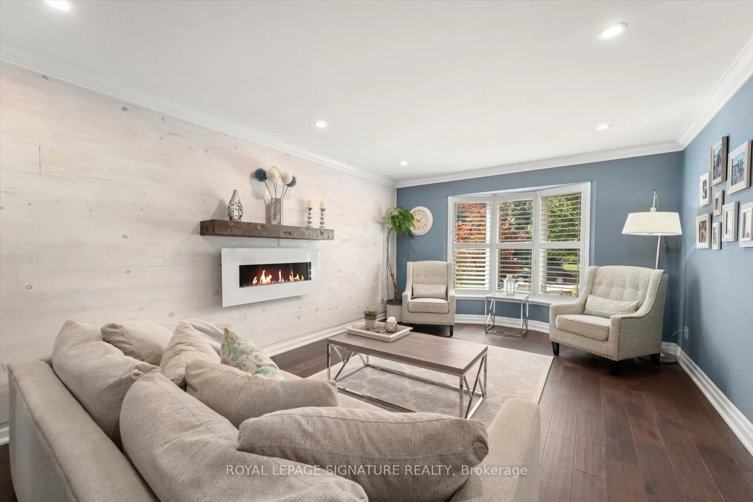 6 Mapleglen Court