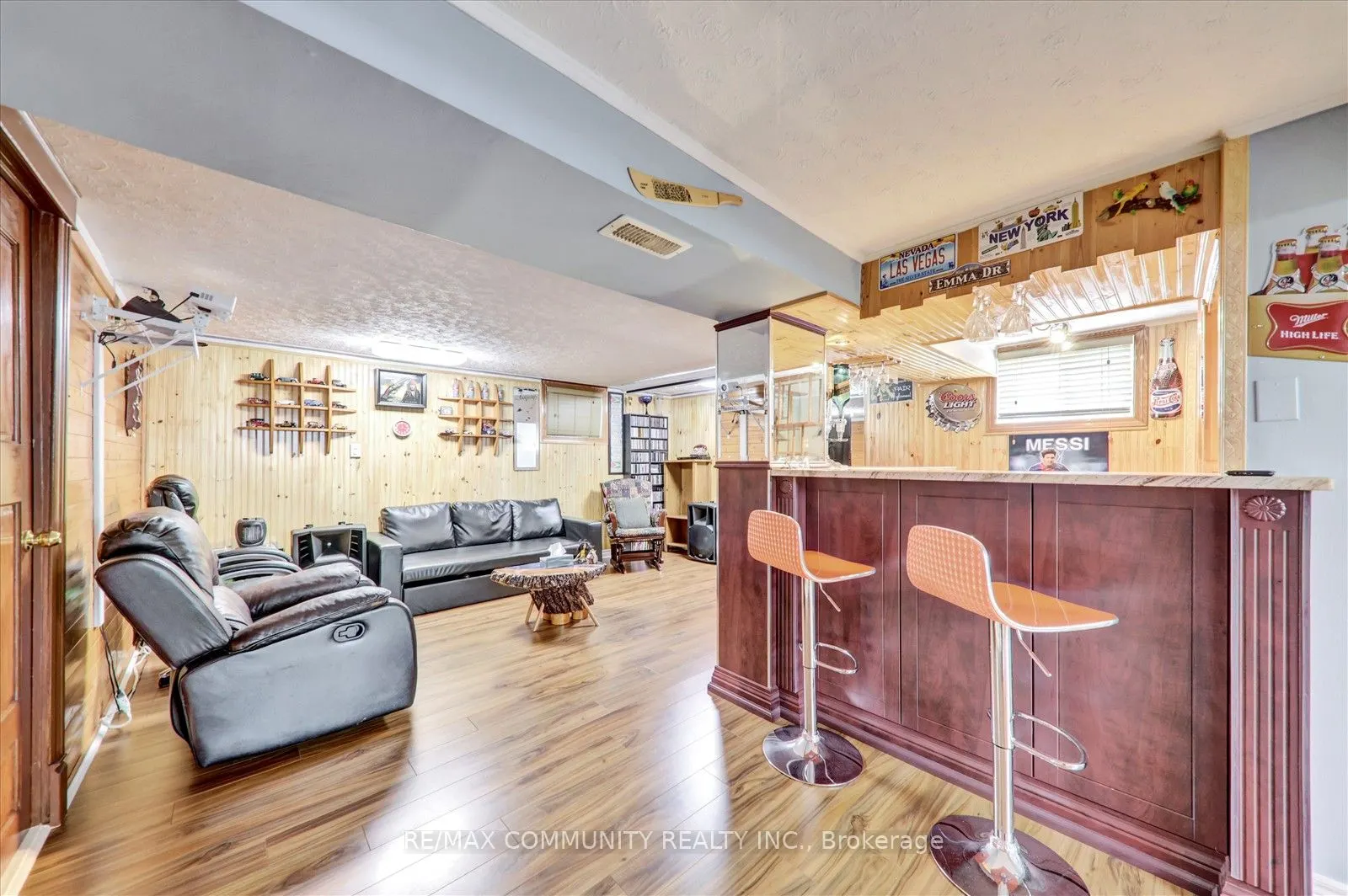 837 Scarborough Golf Club Road
