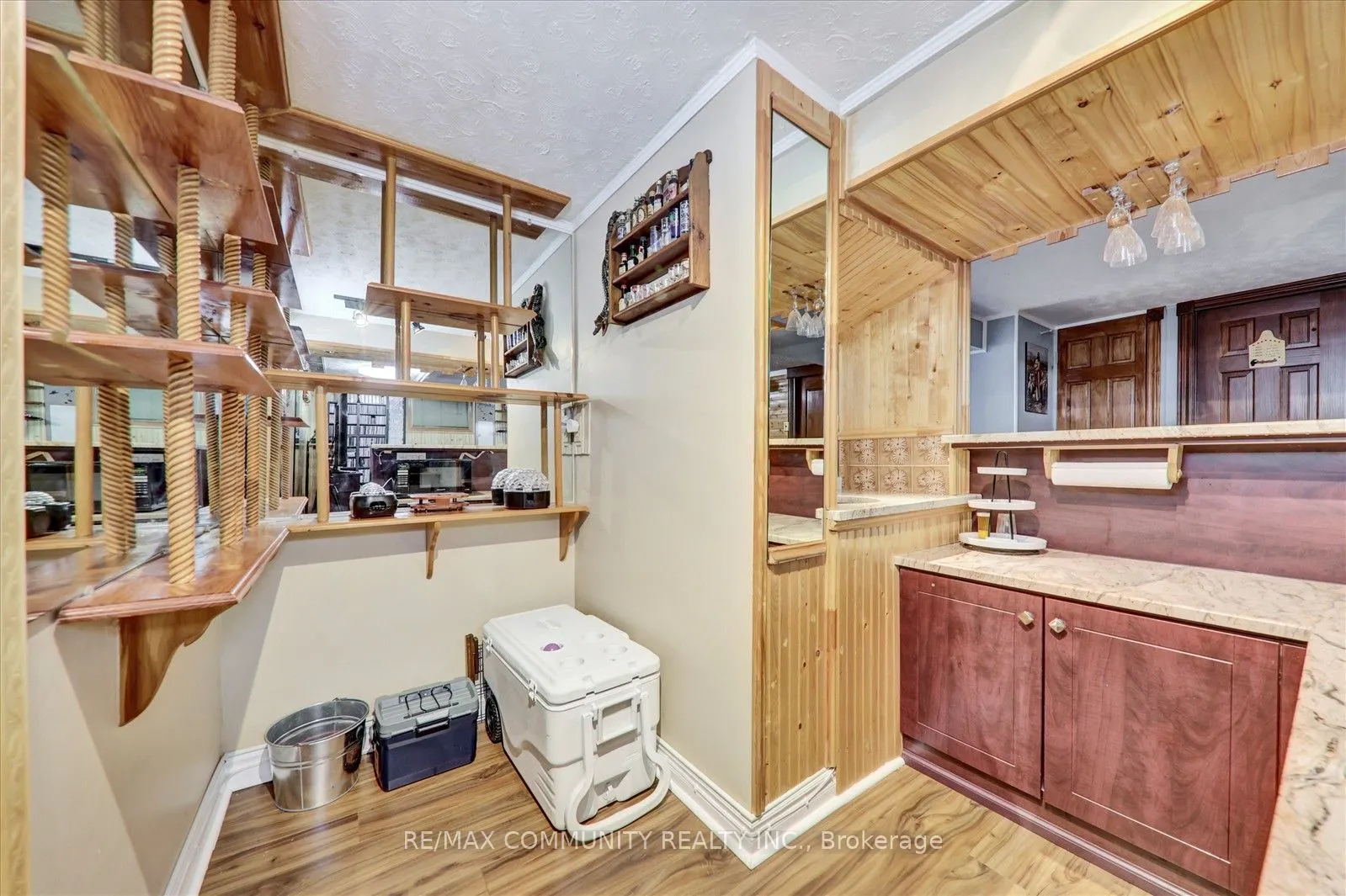 837 Scarborough Golf Club Road