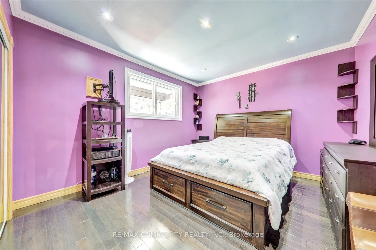 837 Scarborough Golf Club Road