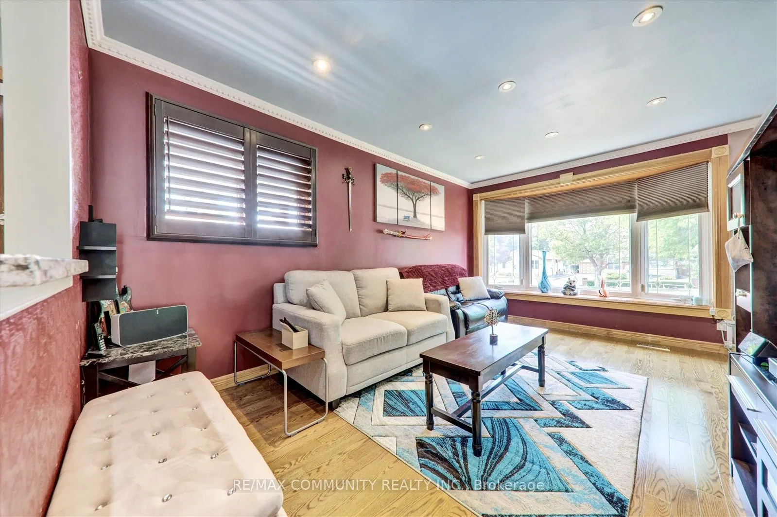 837 Scarborough Golf Club Road