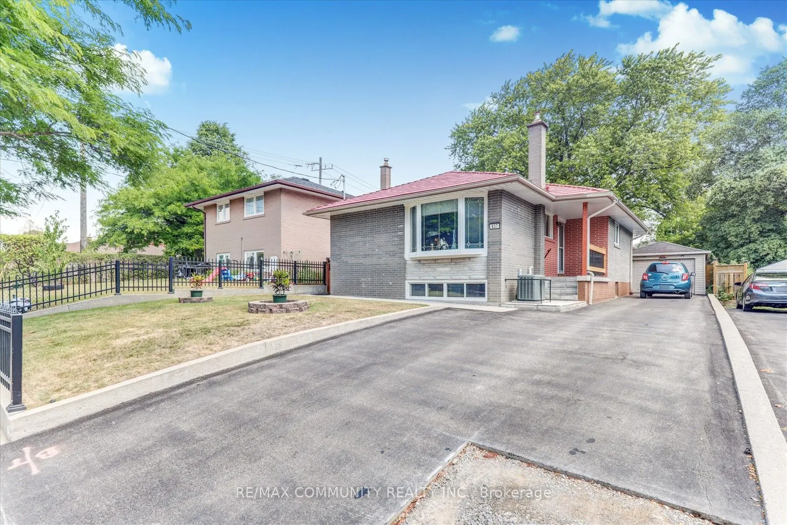 837 Scarborough Golf Club Road