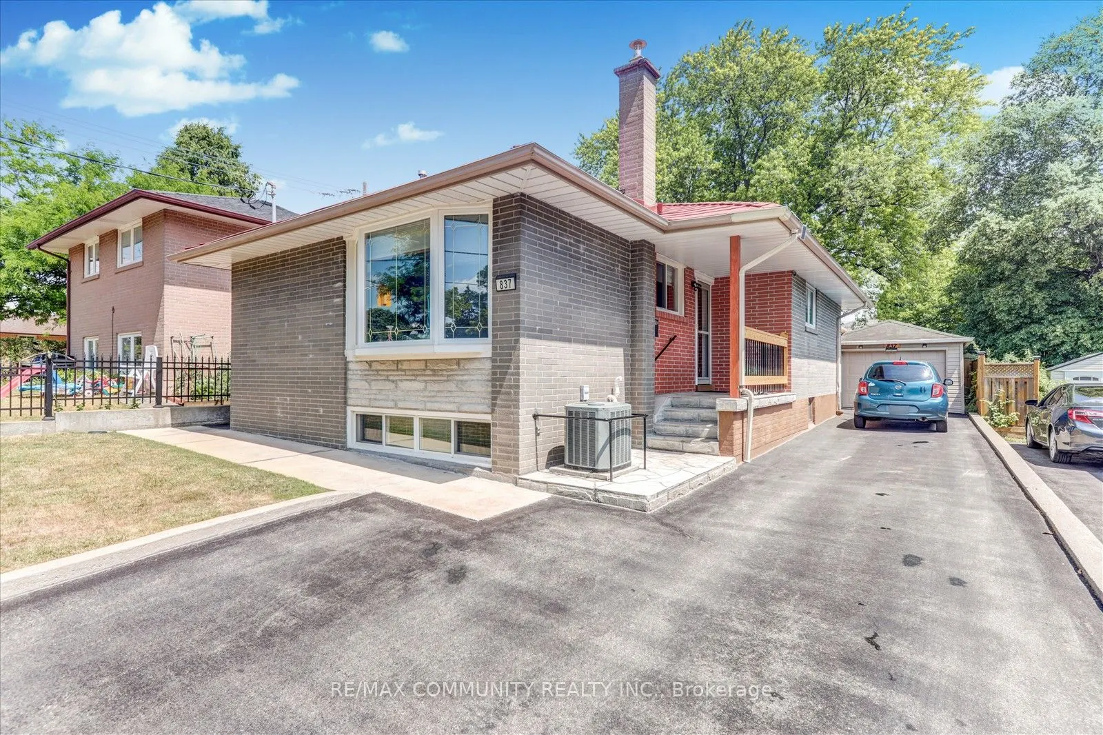837 Scarborough Golf Club Road
