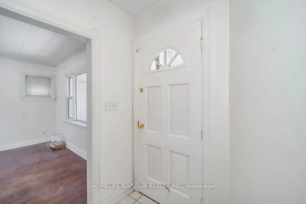 187 Park Road S