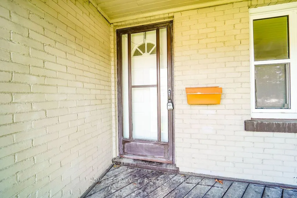 187 Park Road S