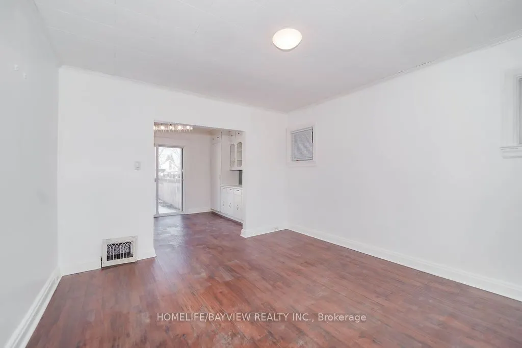 187 Park Road S