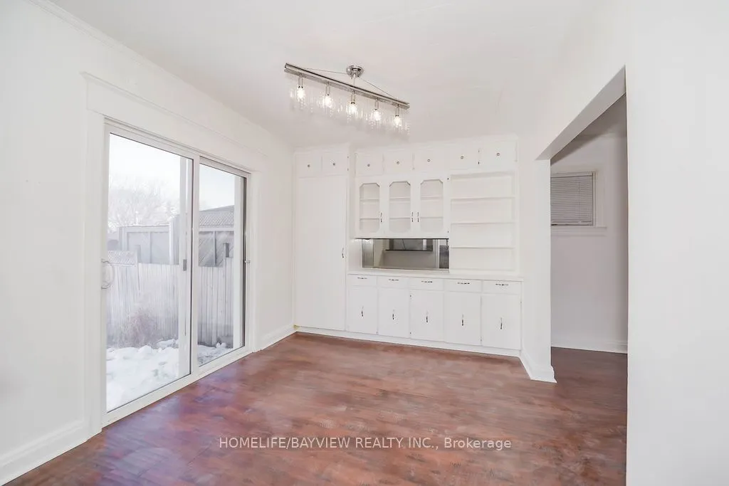 187 Park Road S