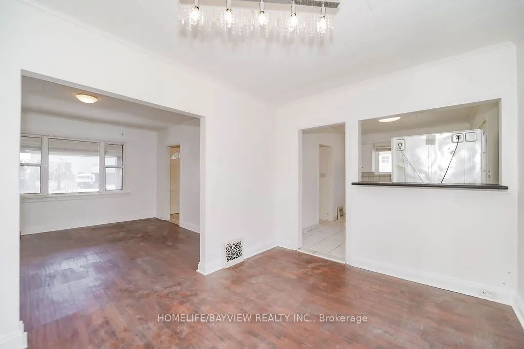 187 Park Road S