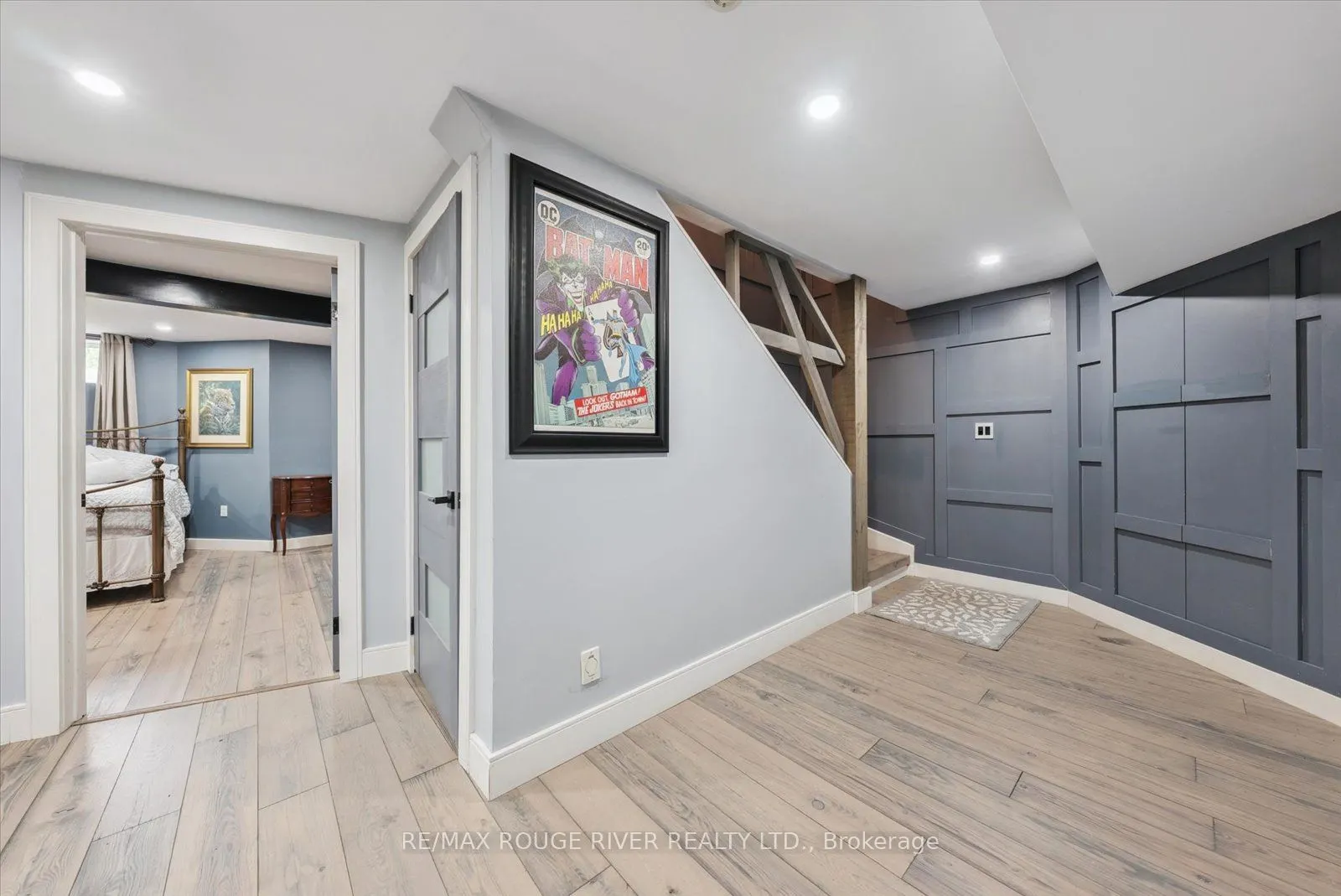 4588 Paynes Crescent