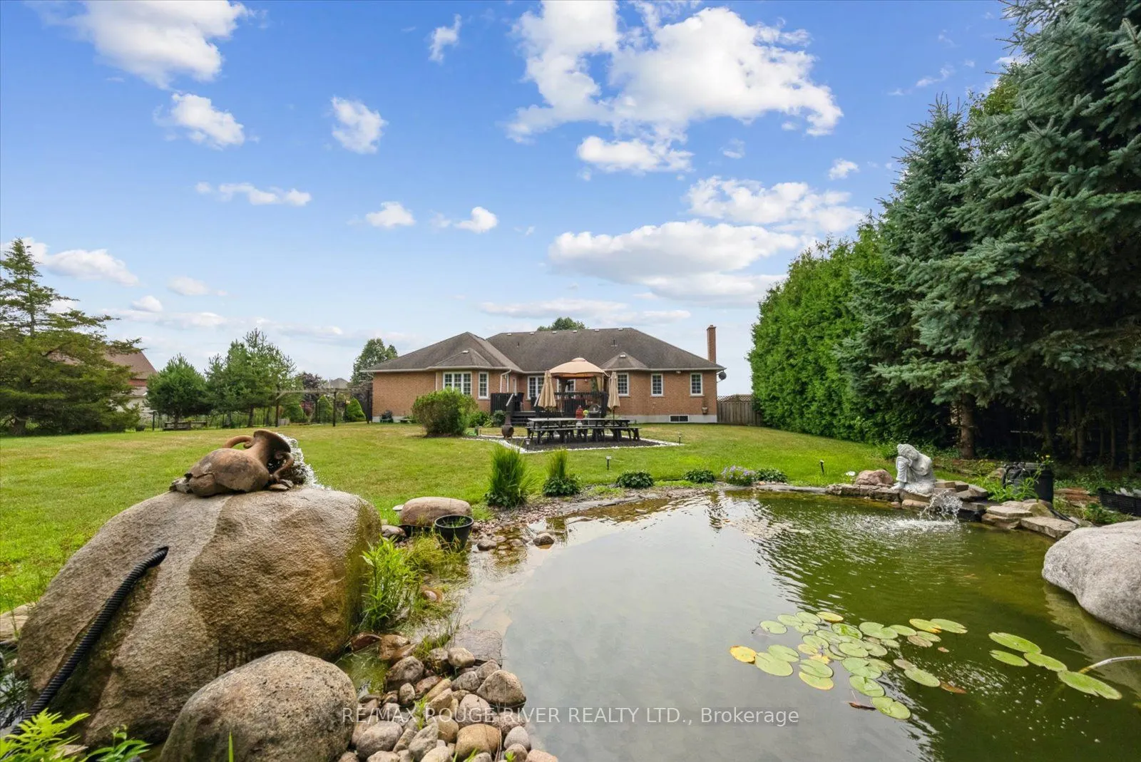 4588 Paynes Crescent