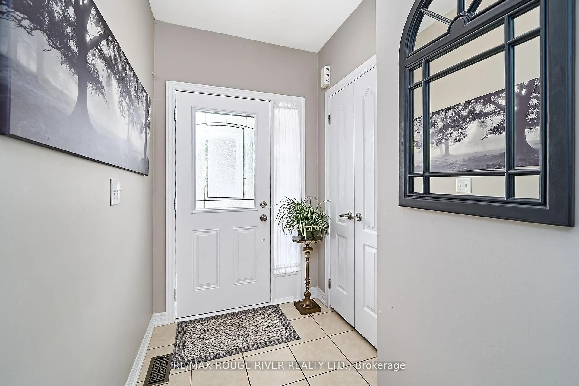 26 Lander Crescent