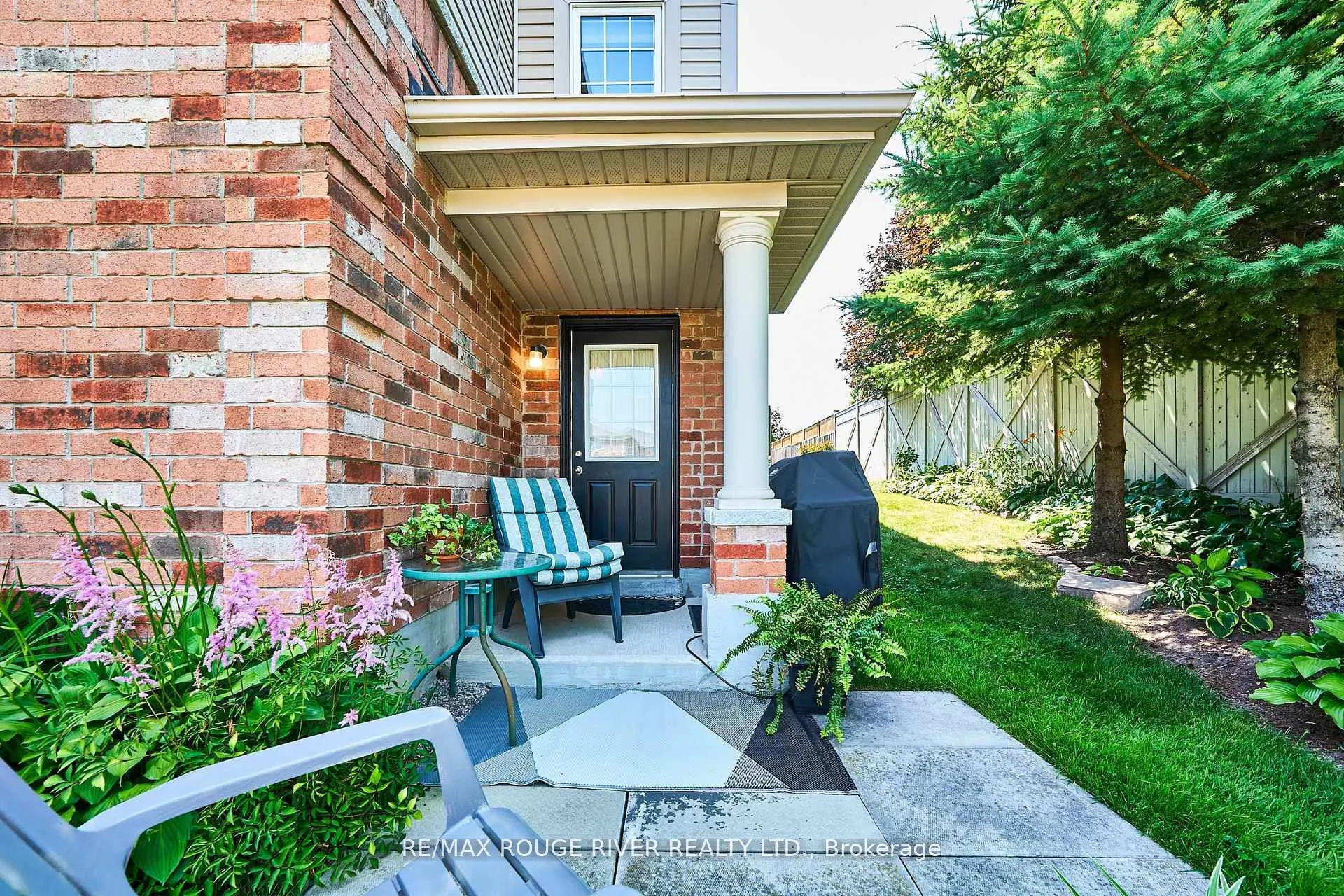 26 Lander Crescent