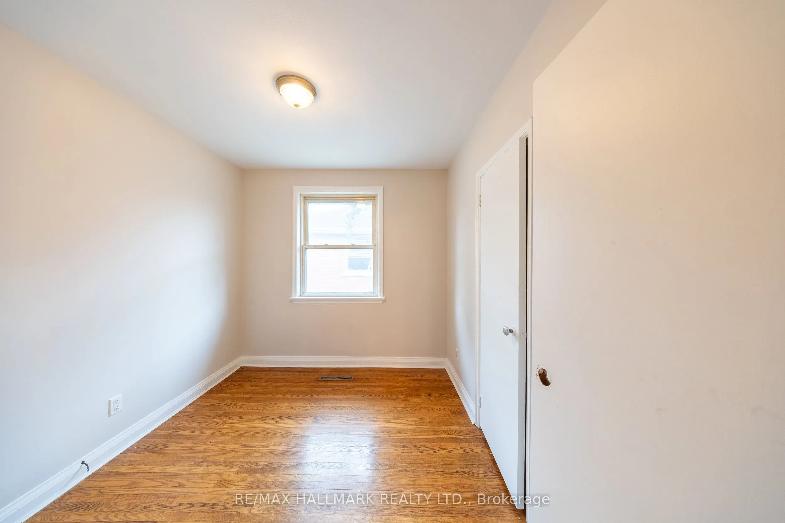 260 Farewell Avenue
