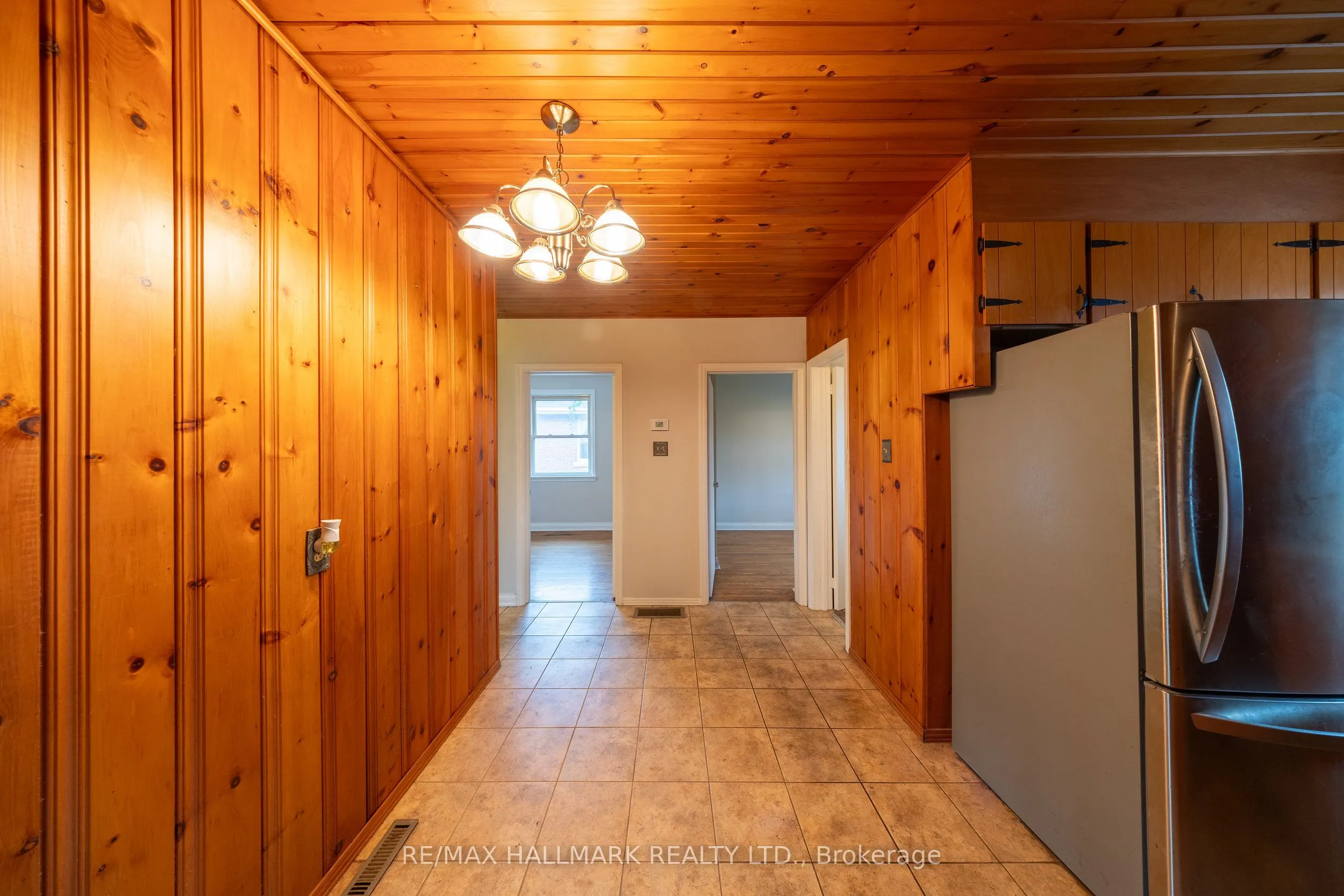 260 Farewell Avenue