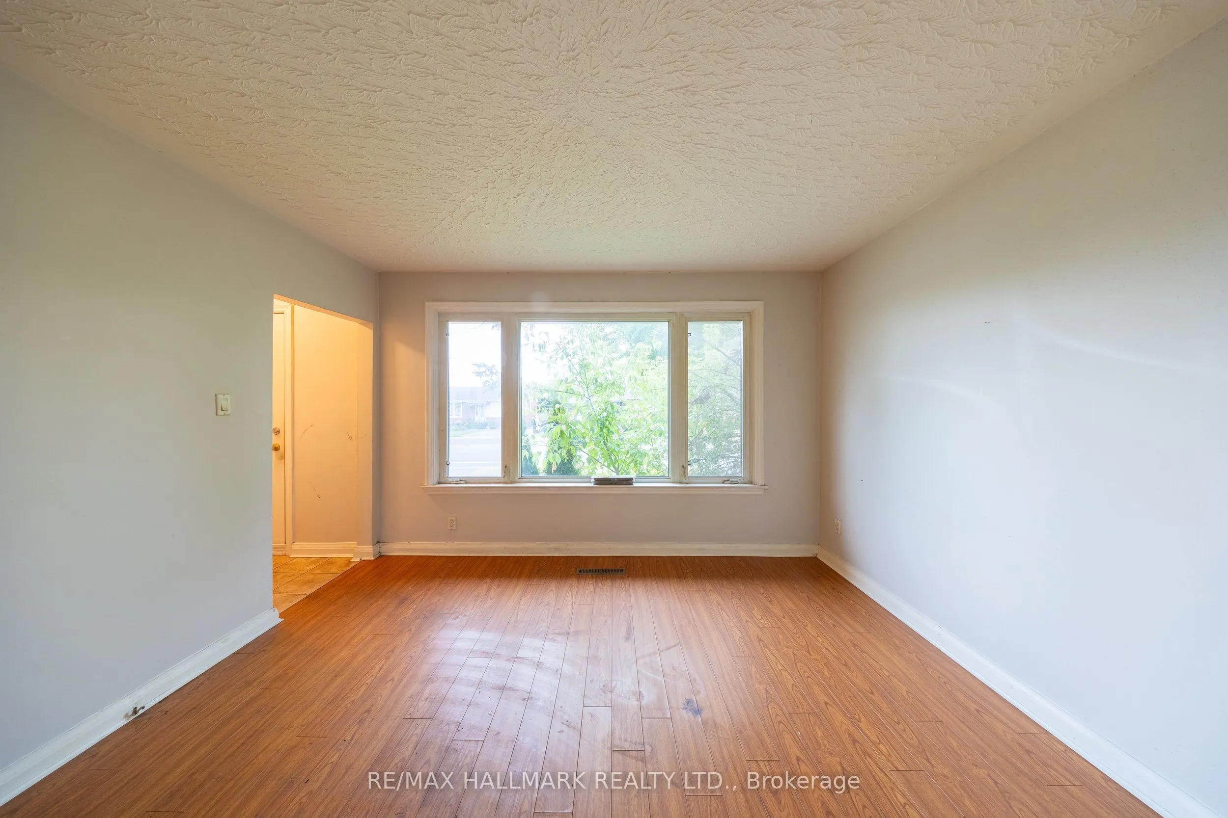 260 Farewell Avenue