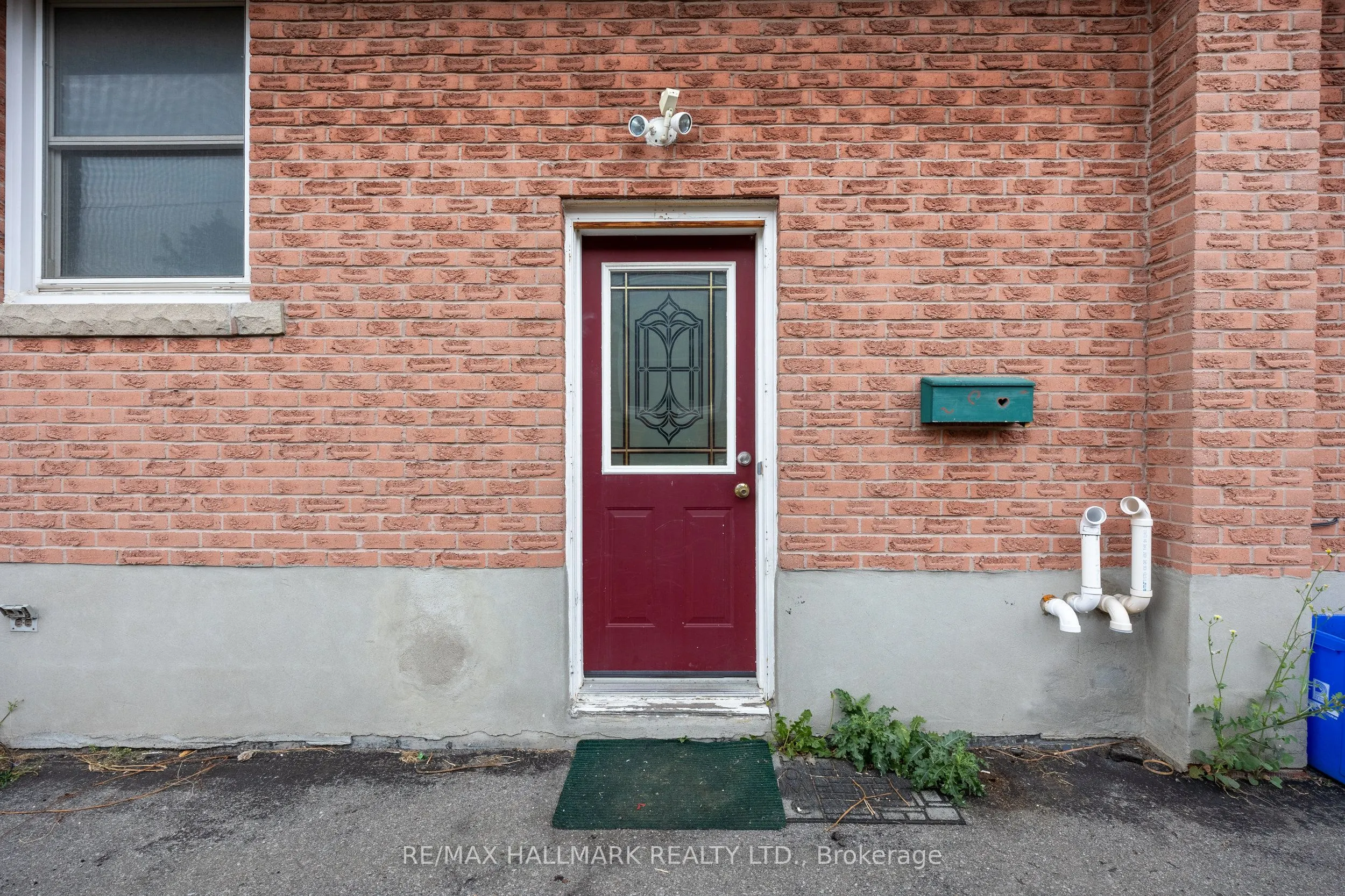 260 Farewell Avenue