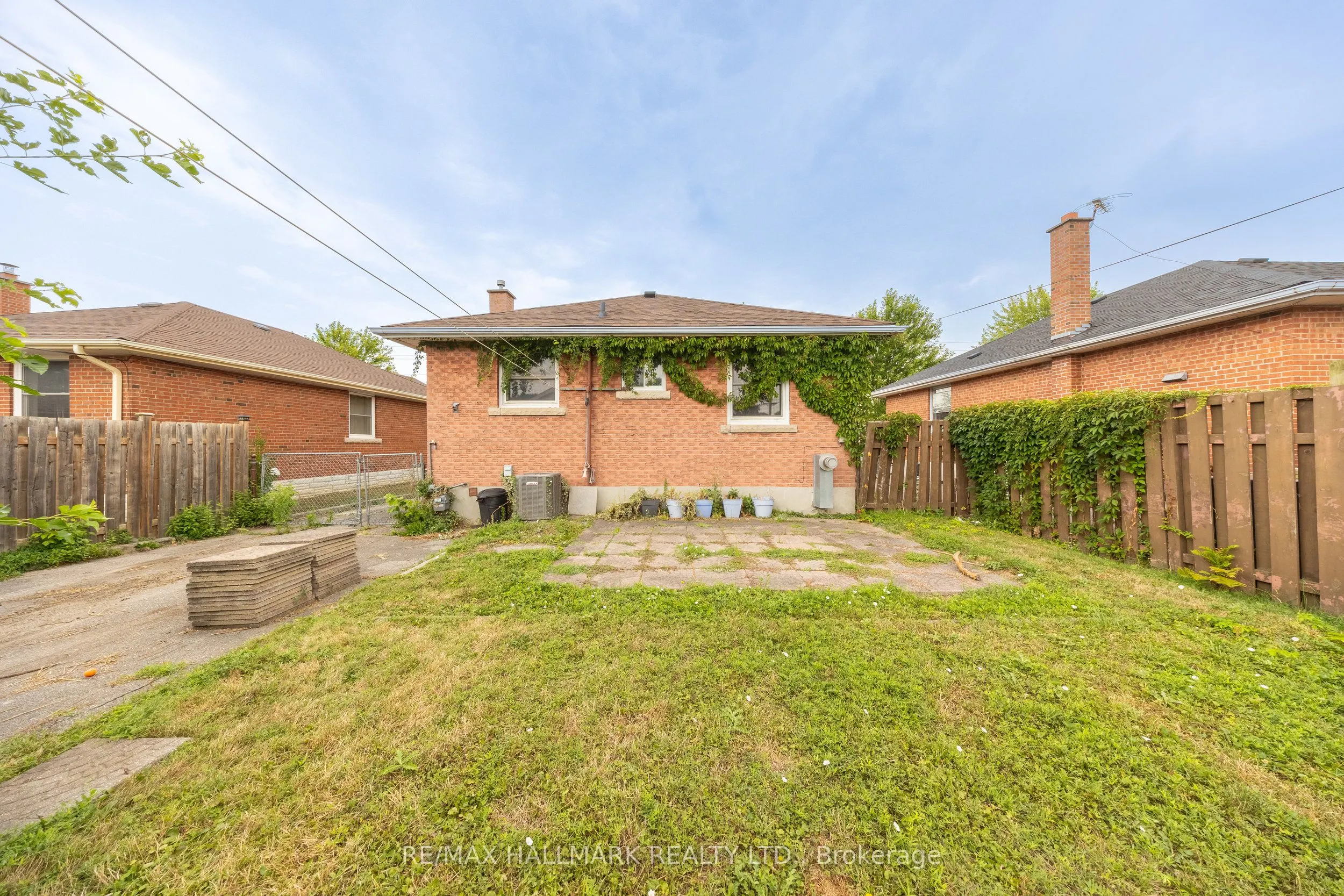 260 Farewell Avenue