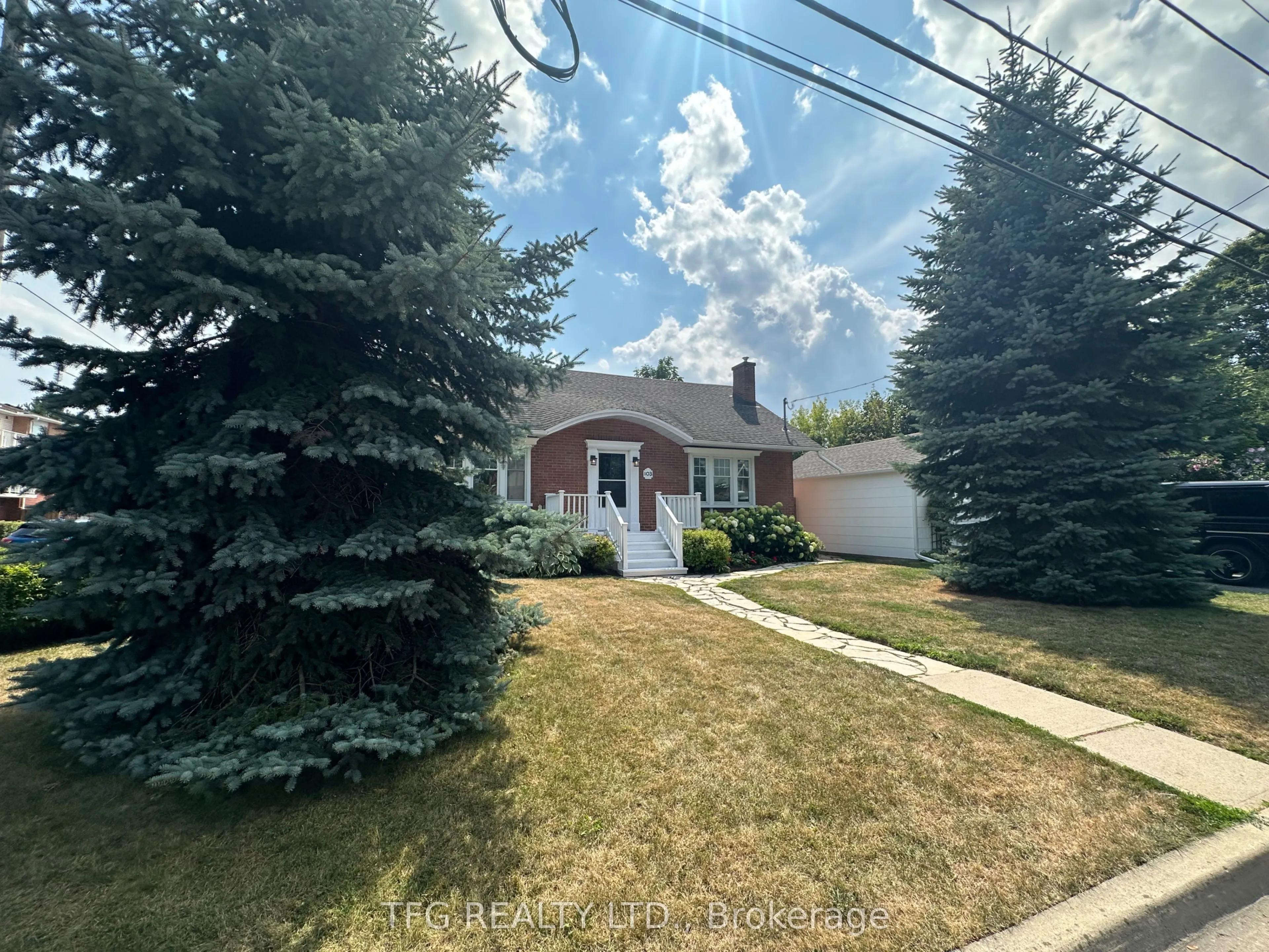 103 Wellington Street
