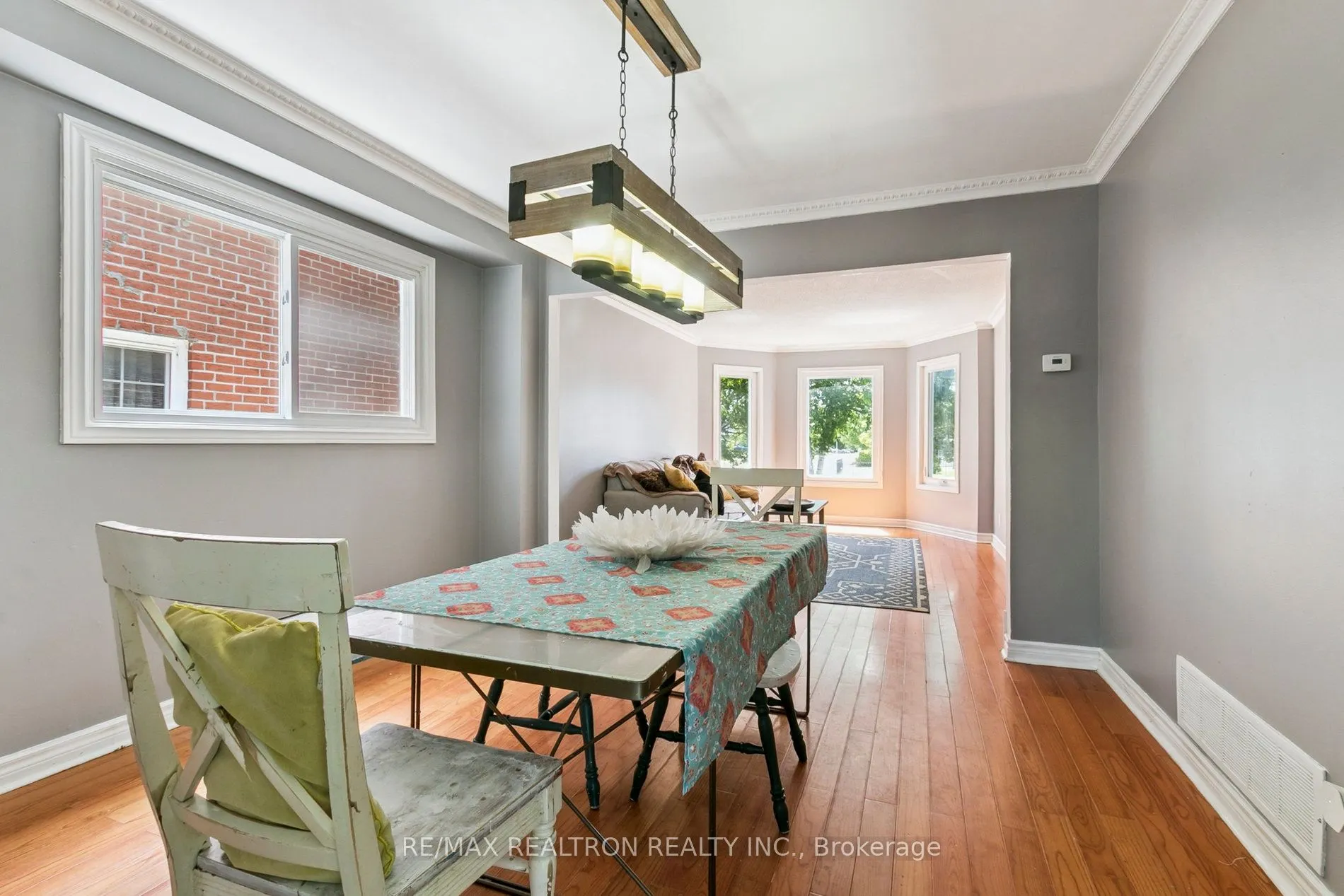 582 Strouds Lane