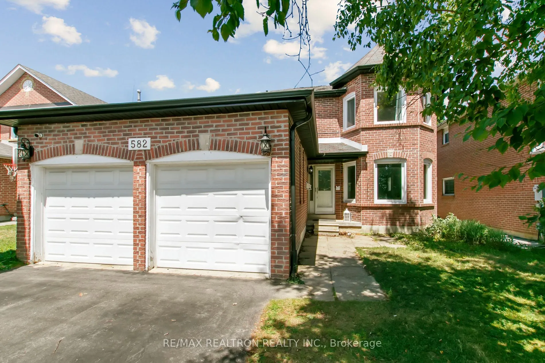 582 Strouds Lane