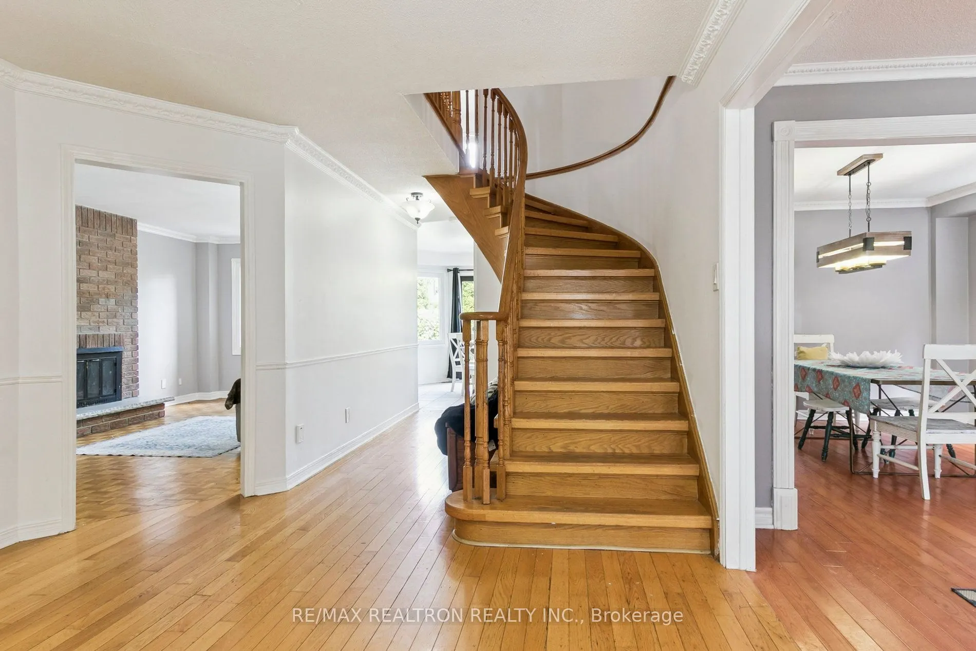 582 Strouds Lane