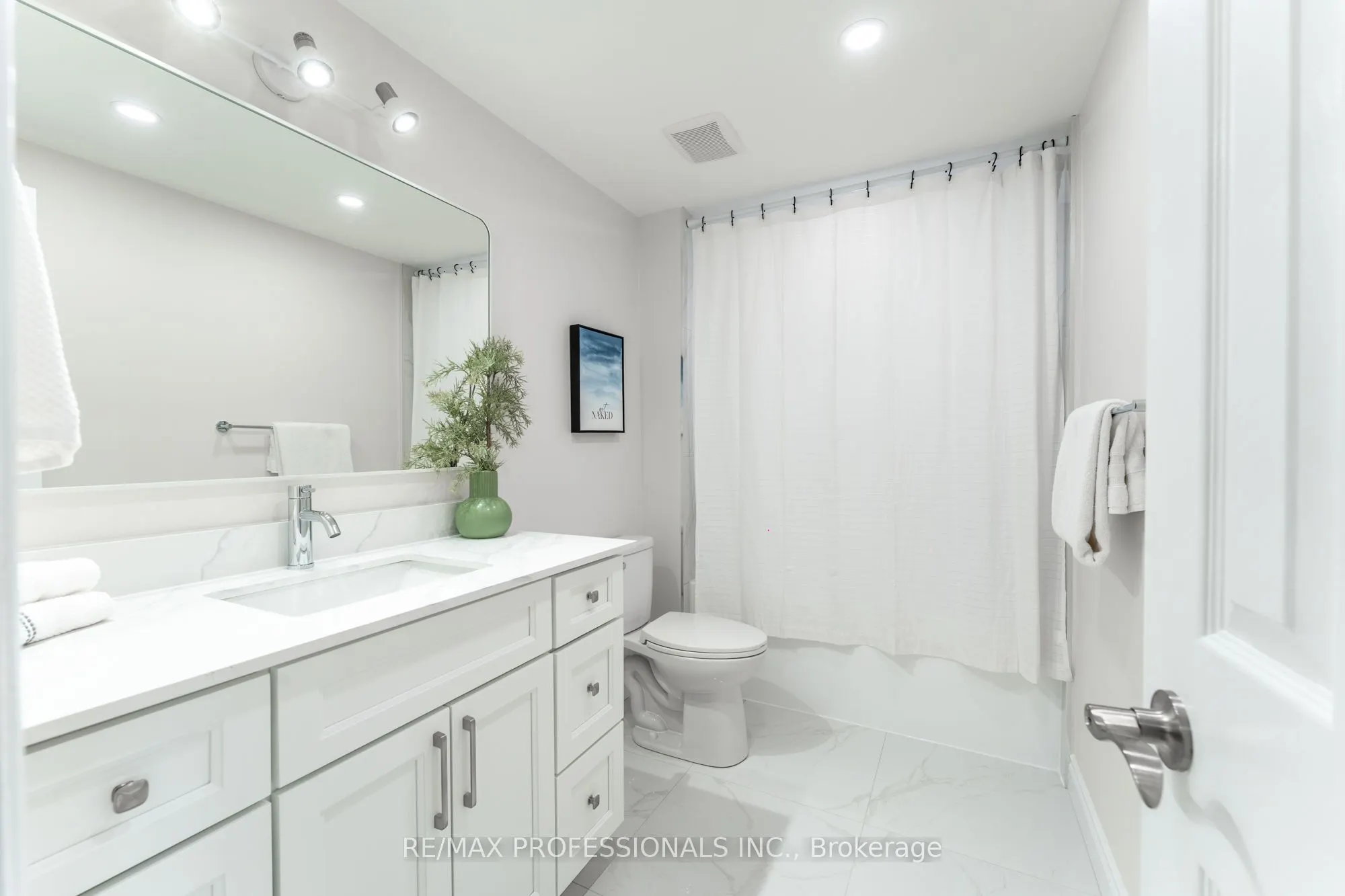 17 Lavery Trail