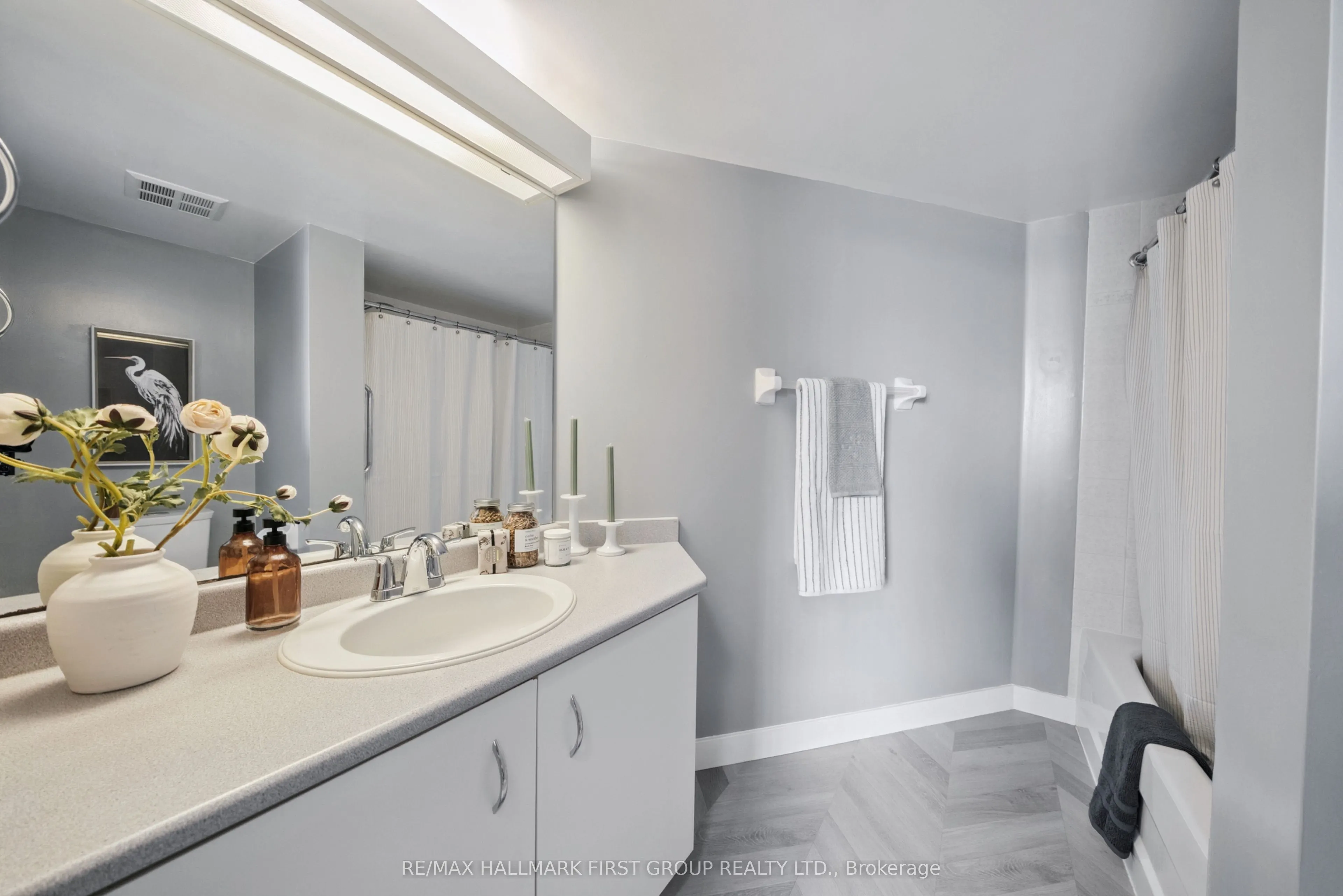 1625 Pickering Parkway, #204