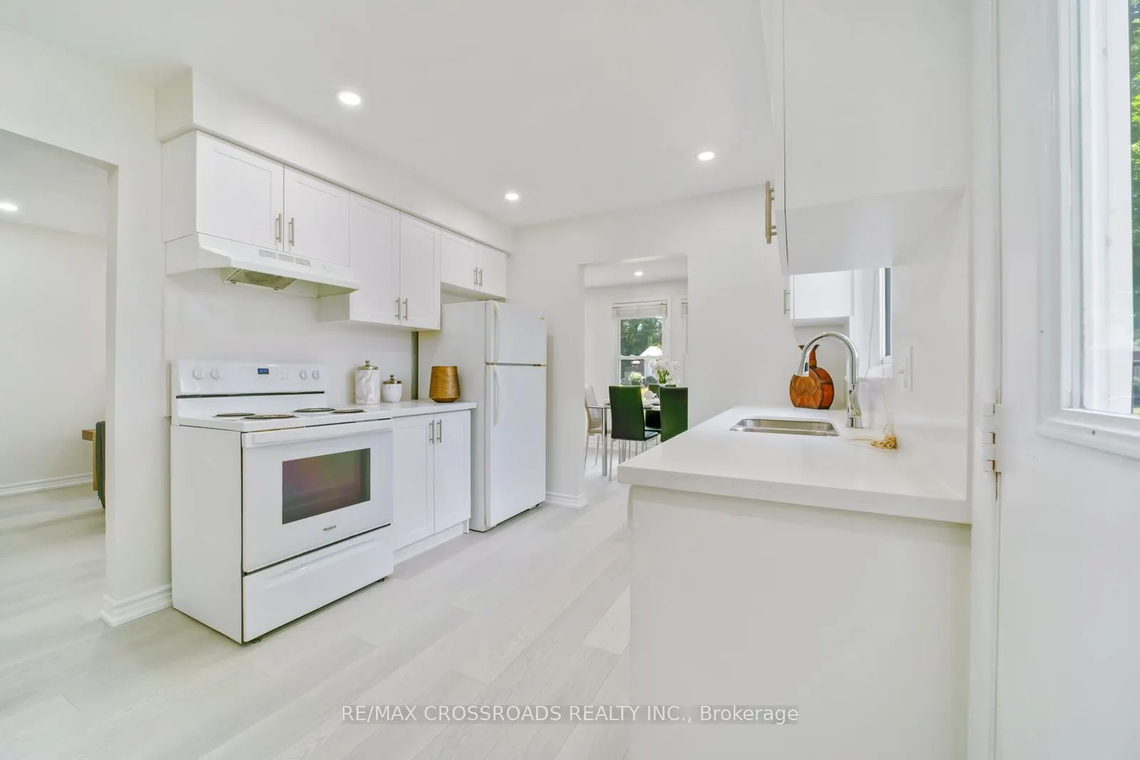20 Deerpark Crescent