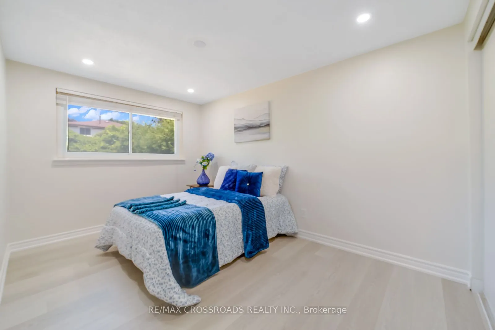 20 Deerpark Crescent