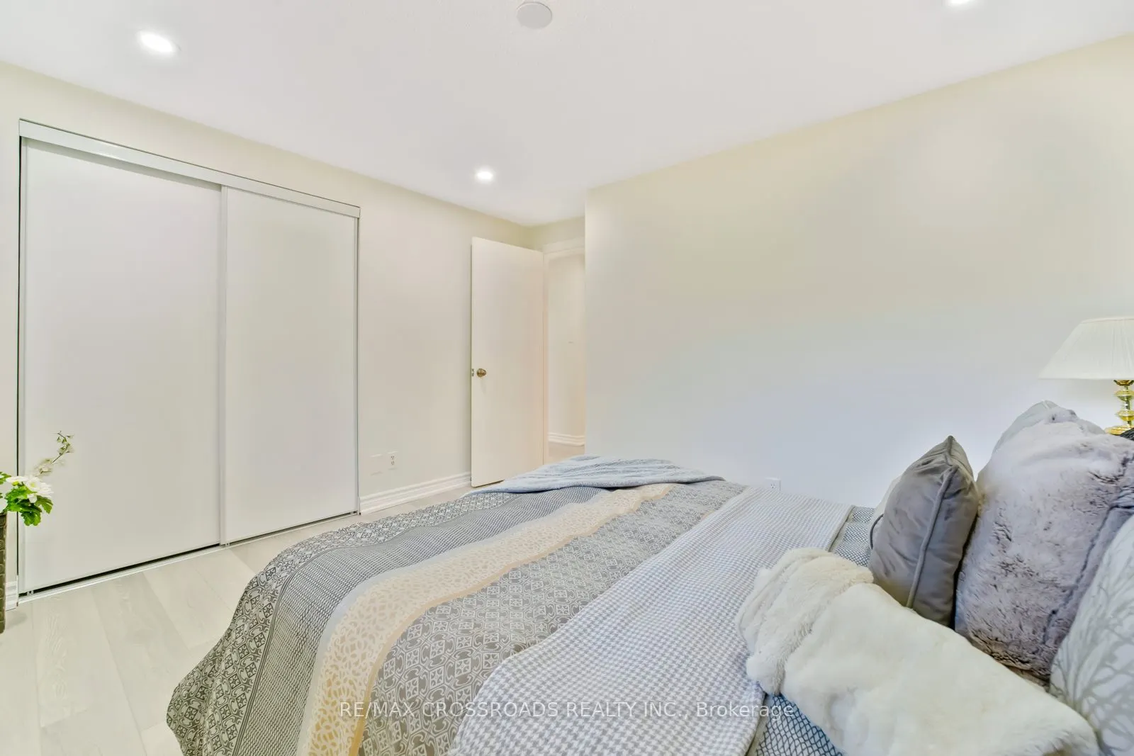 20 Deerpark Crescent