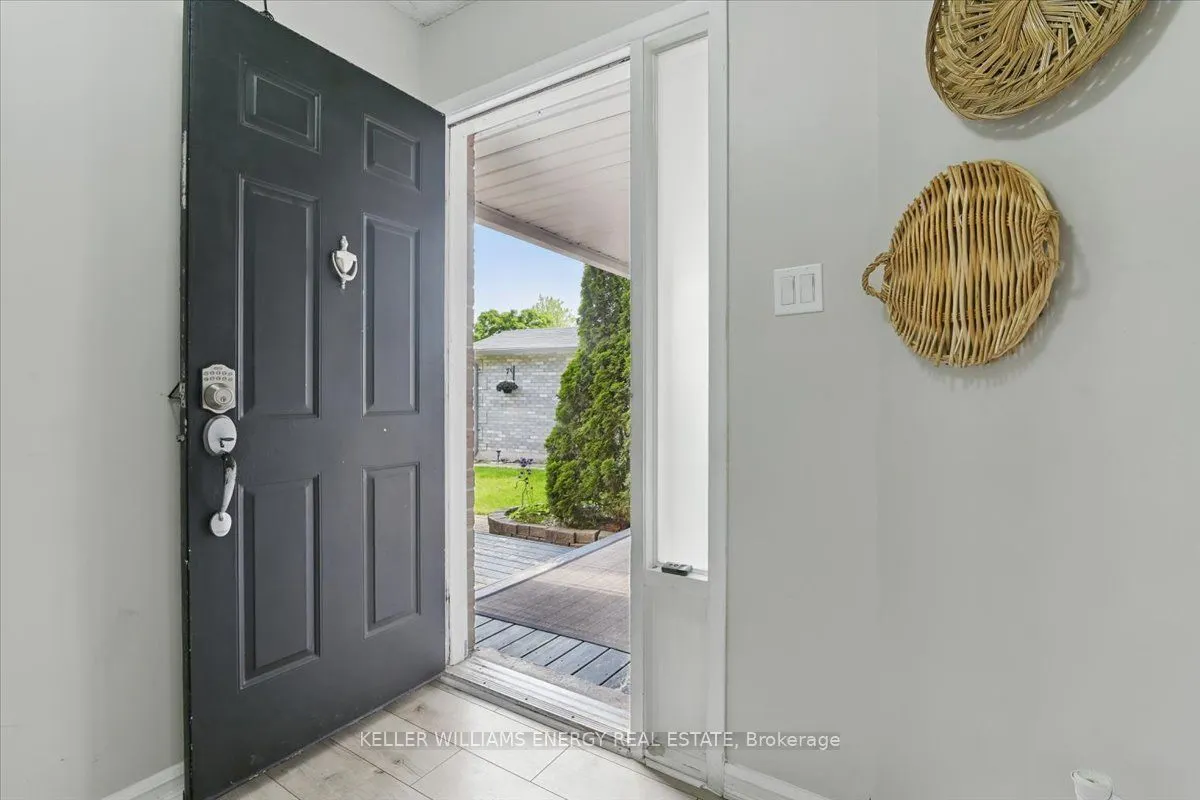 89 Yorkville Drive