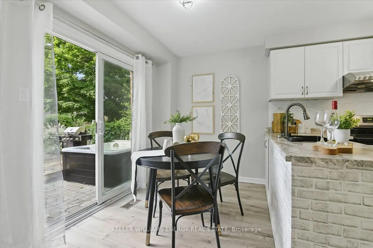 89 Yorkville Drive