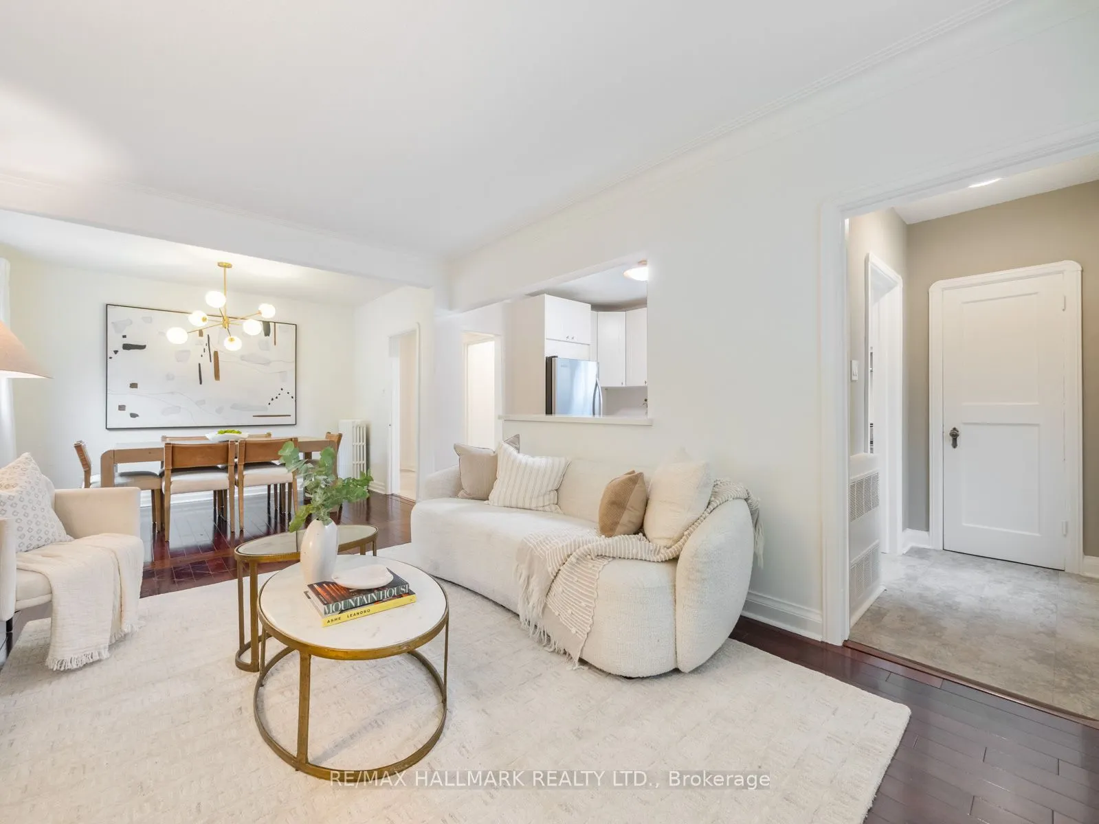 45 Hunt Club Drive