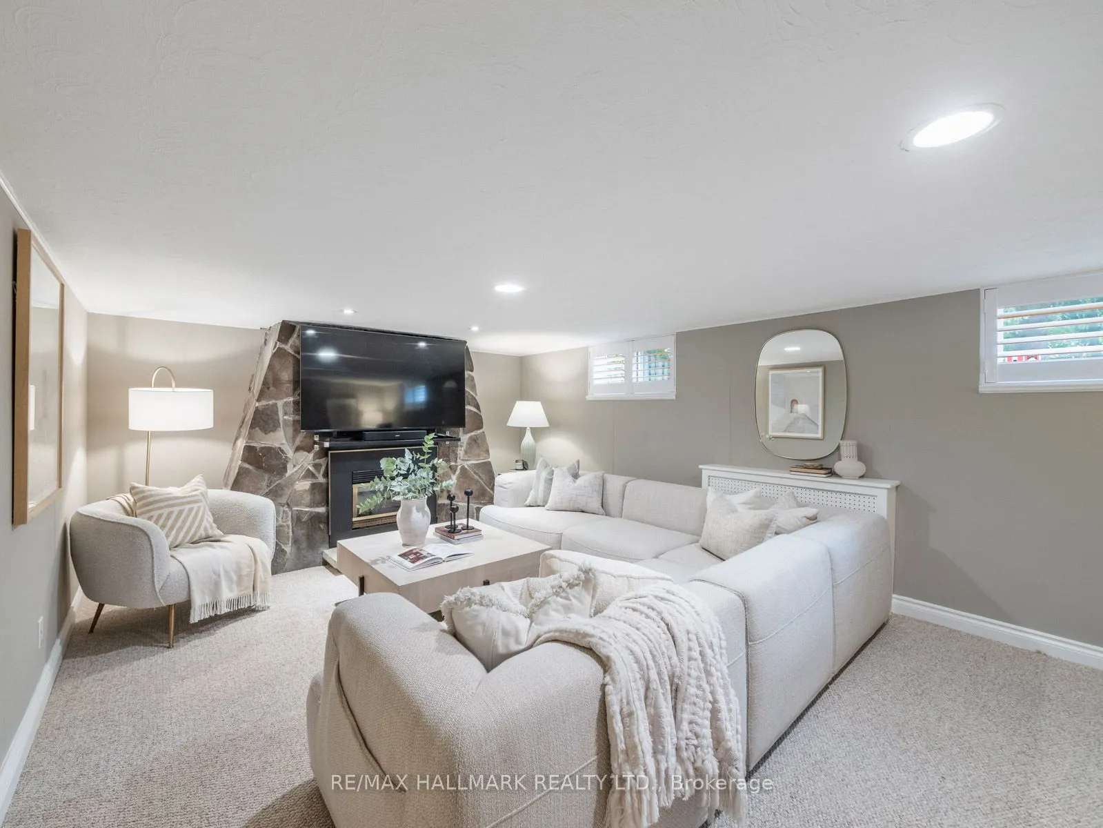 45 Hunt Club Drive