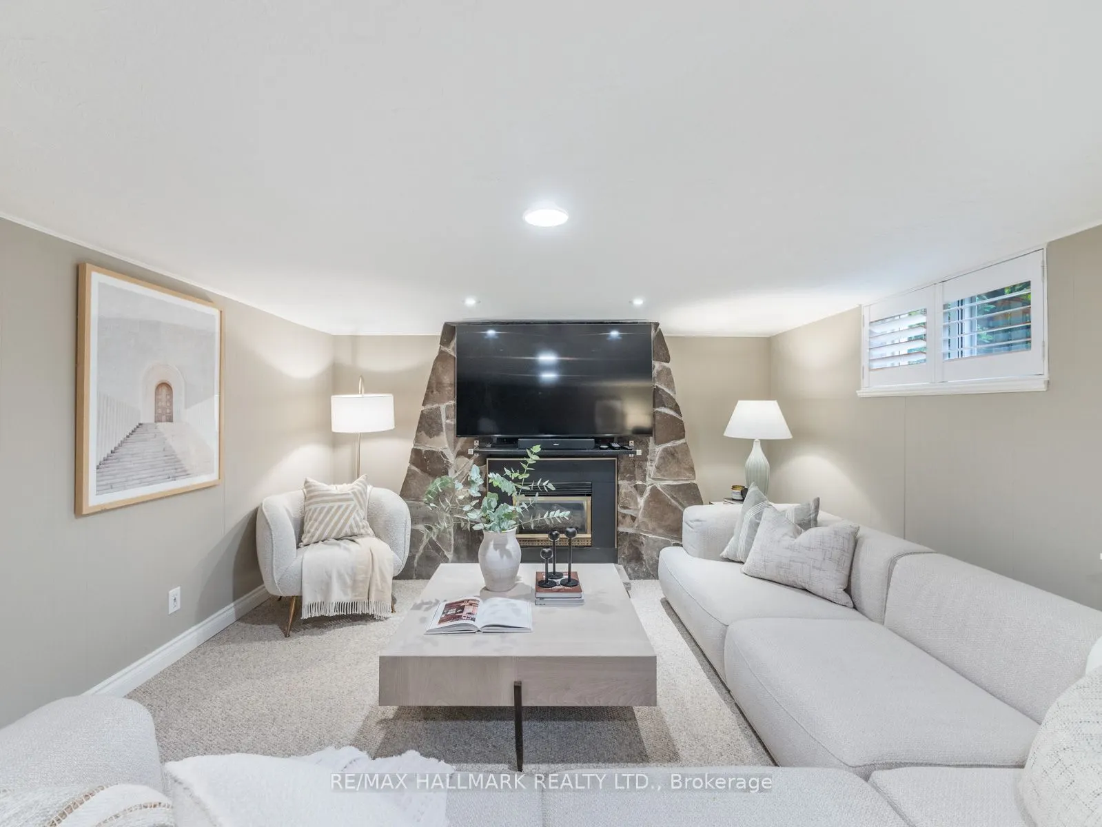 45 Hunt Club Drive