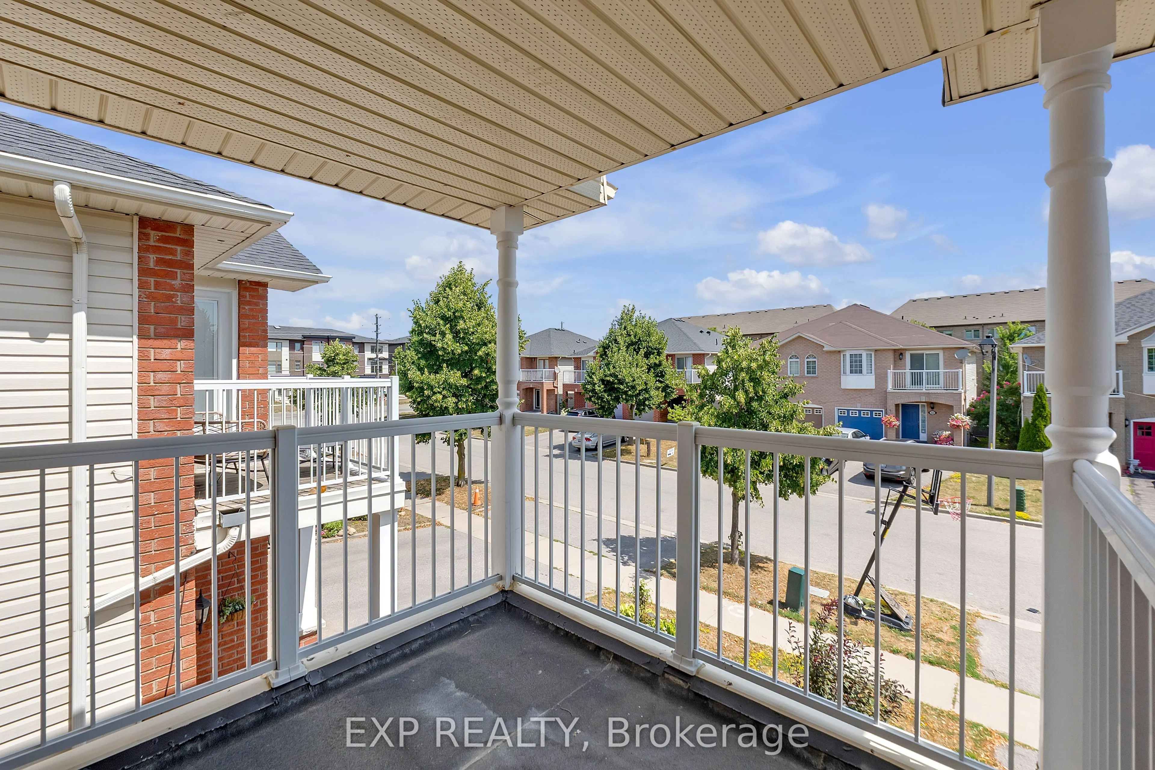 212 Shadow Place
